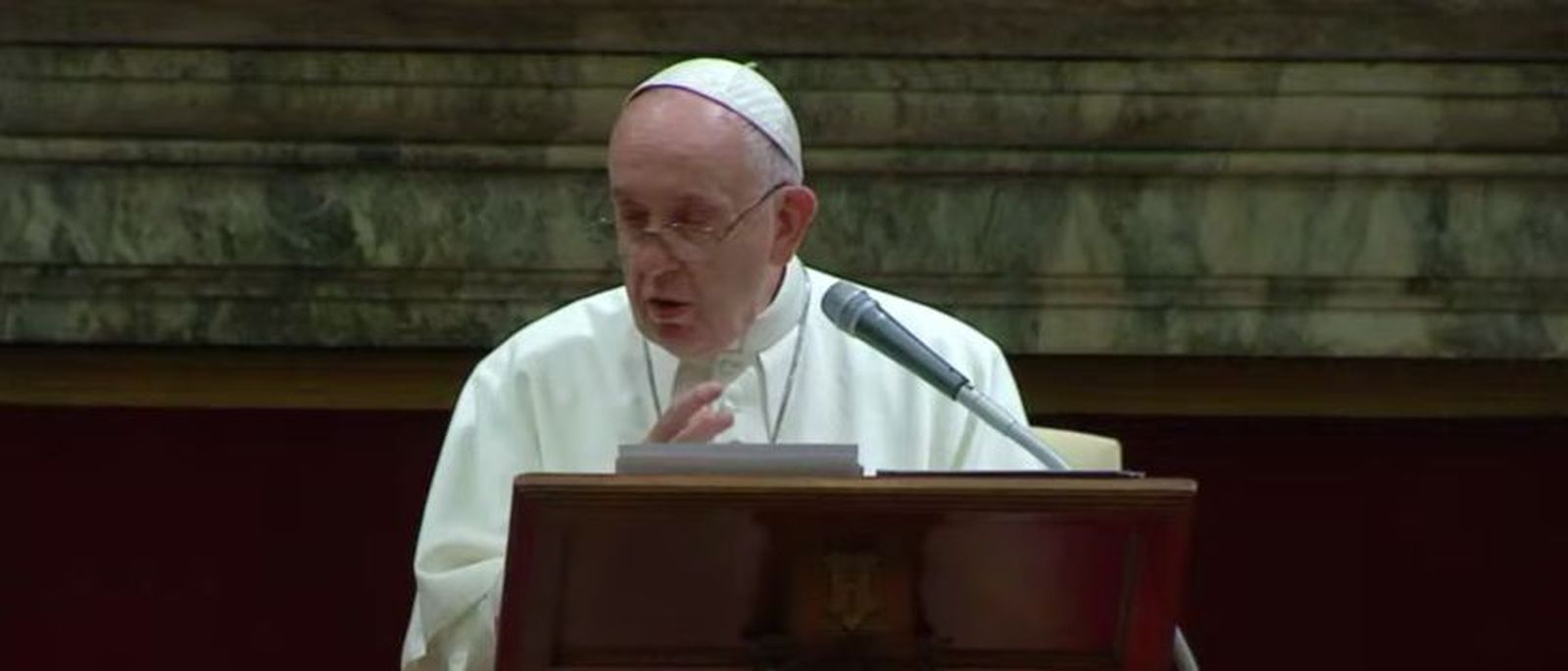 Mensaje del Papa a la Curia