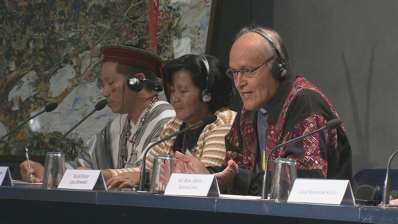 Una Iglesia donde quepamos todos con dignidad
