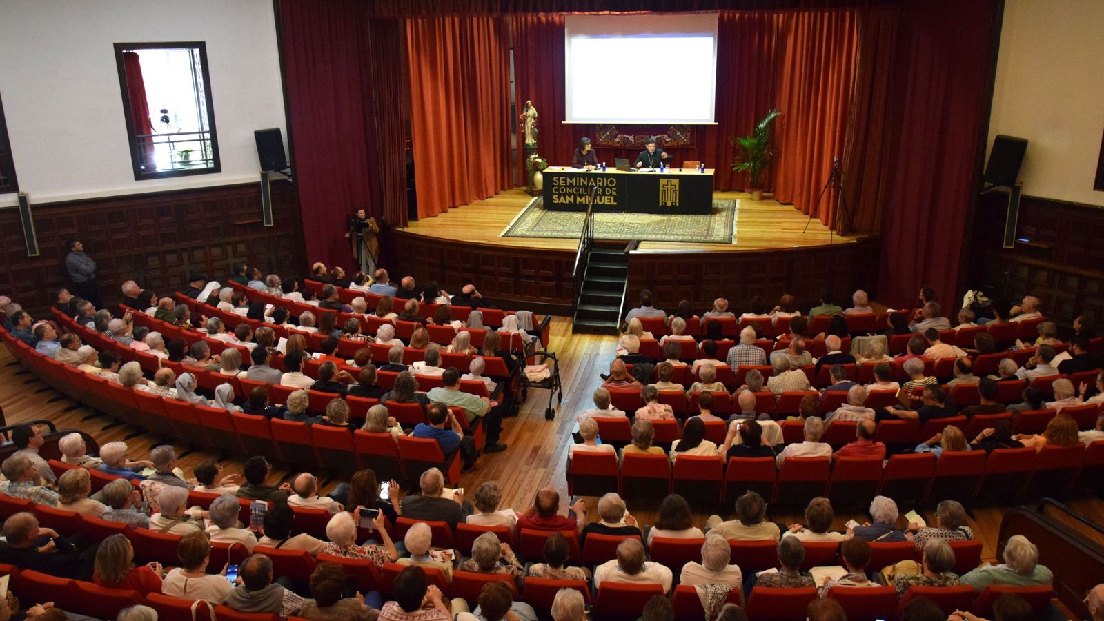 Apertura del curso en Pamplona