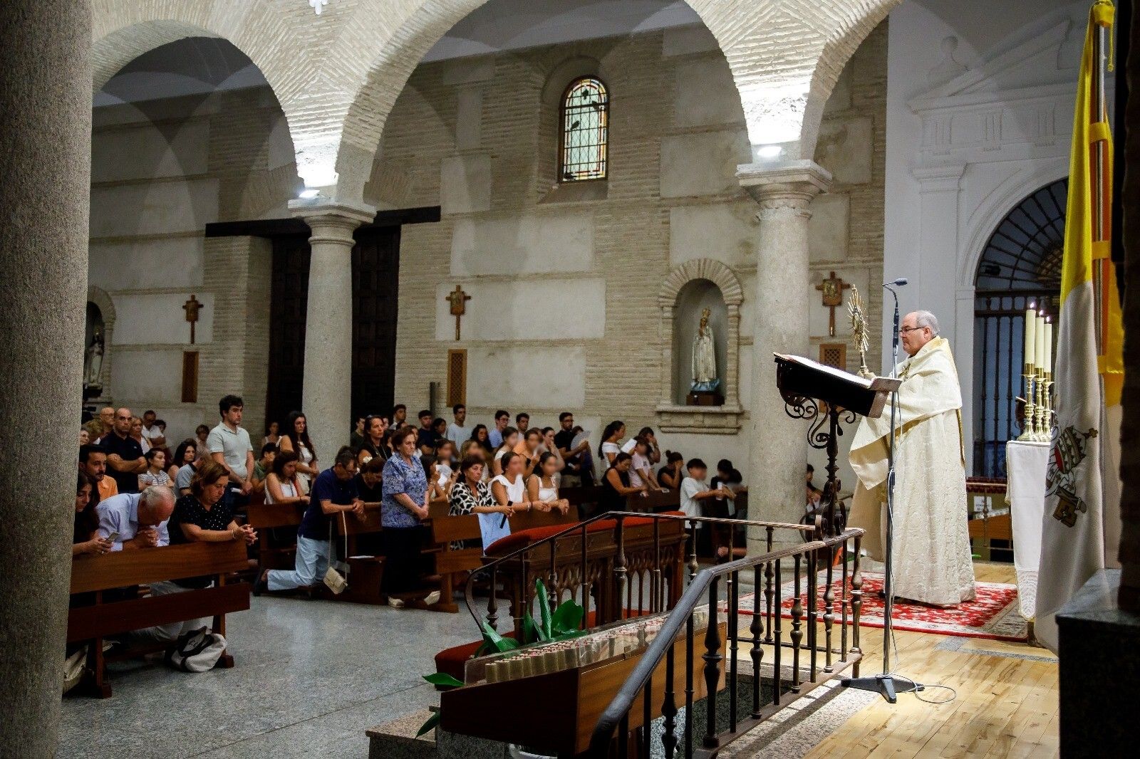 Francisco Cerro, en la Vigilia de Oración por el pequeño Mateo, en Mocejón