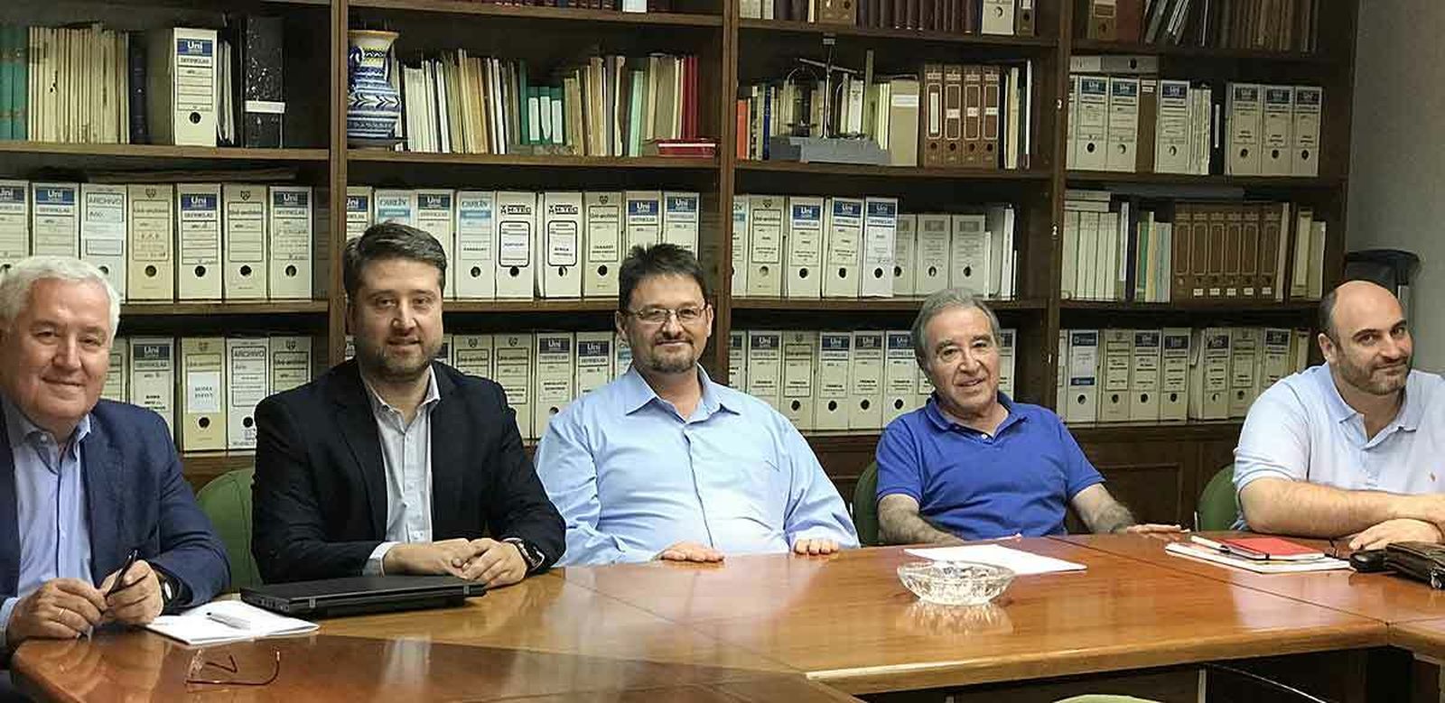 Firma del acuerdo entre 21 y PPC