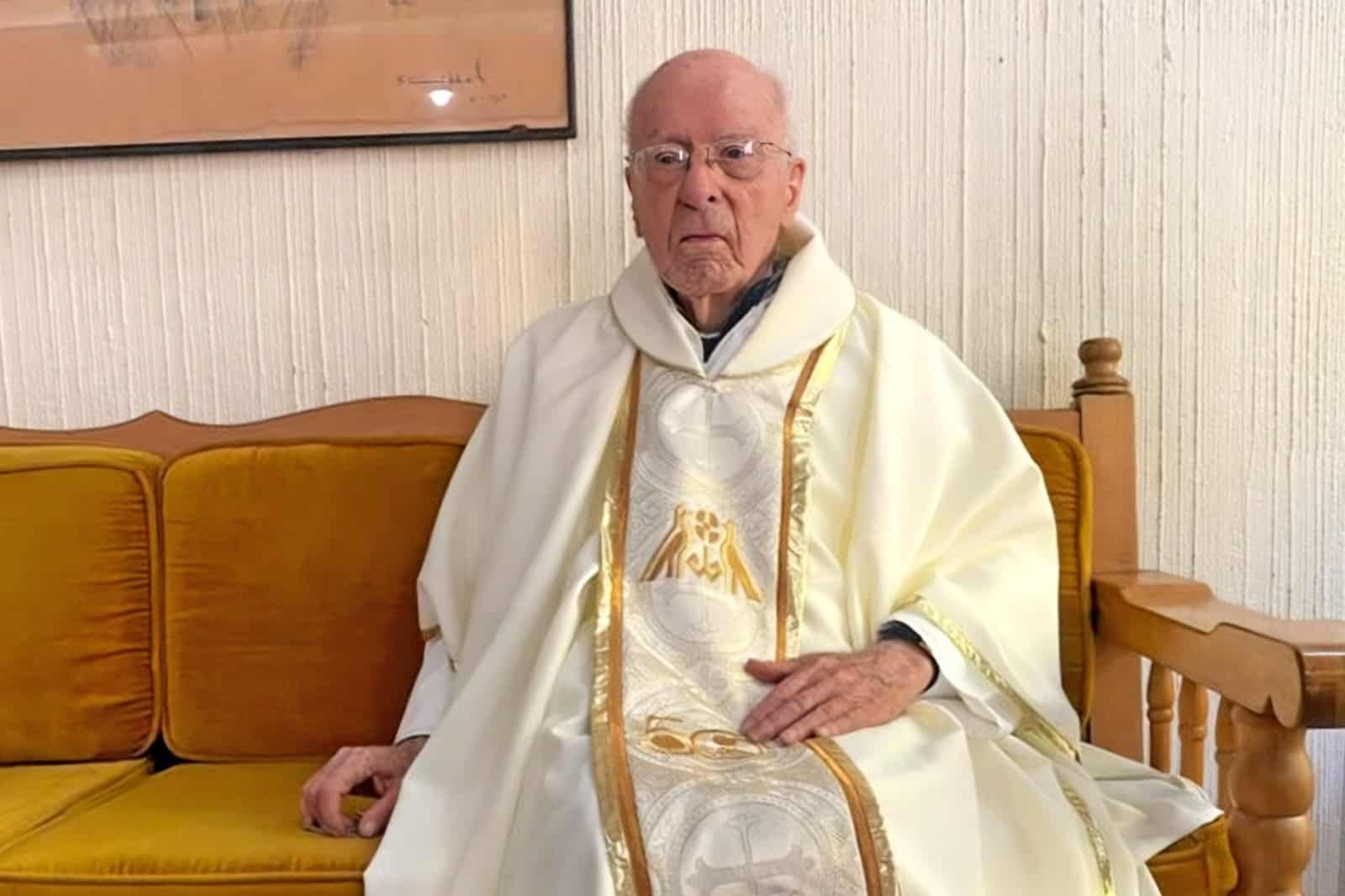 Monseñor José de Jesús Sahagún de la Parra