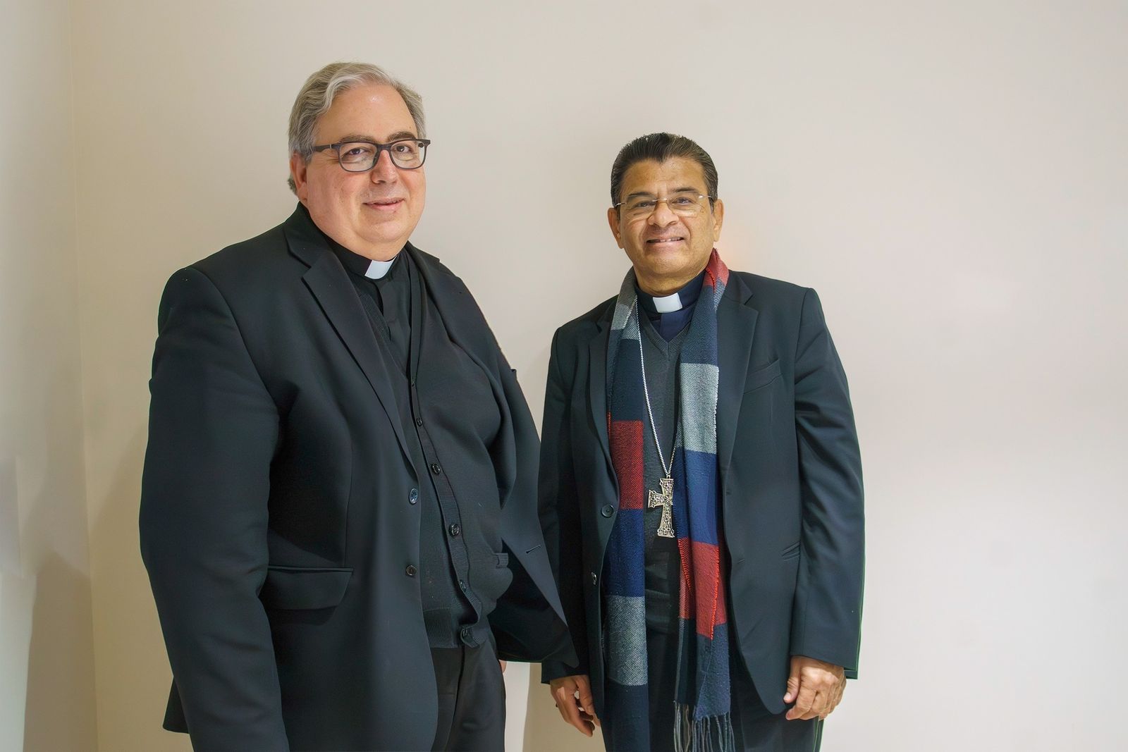 Rolando Álvarez con el administrador diocesano, Julián Ros