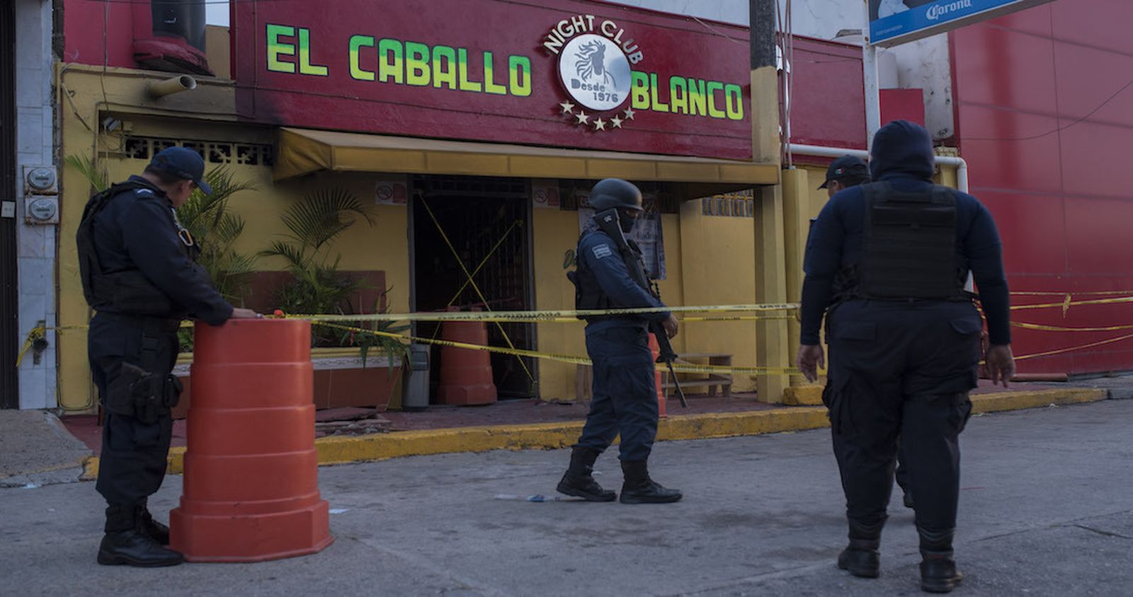 "Hagan algo más para proteger al pueblo..."