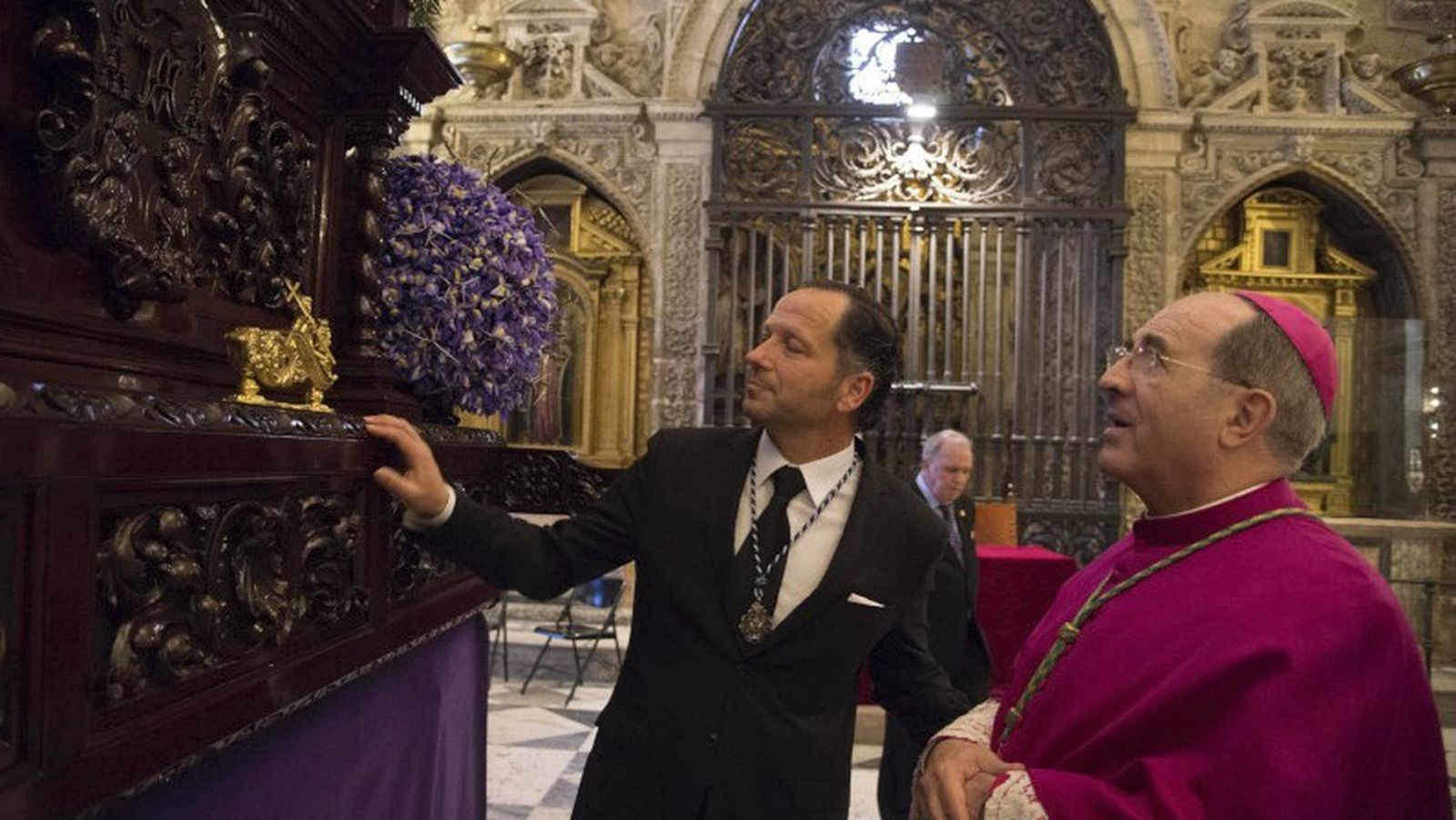 Asenjo y la polémica con las cofradías del Martes Santo
