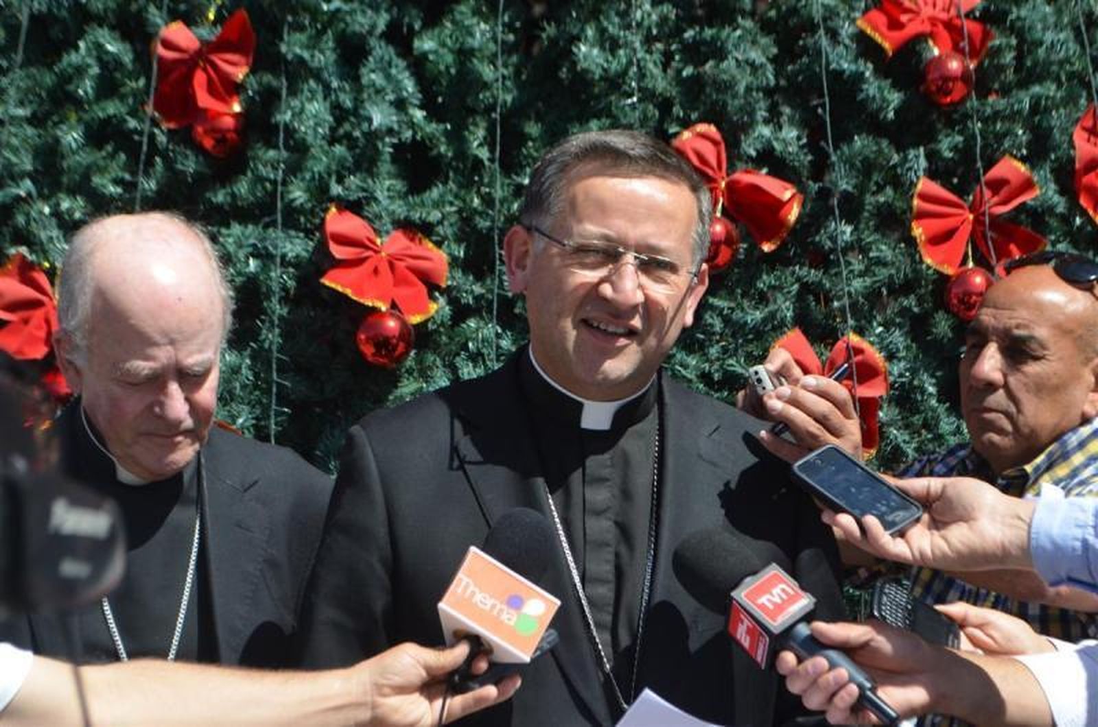 Monseñor René Rebolledo, arzobispo de La Serena