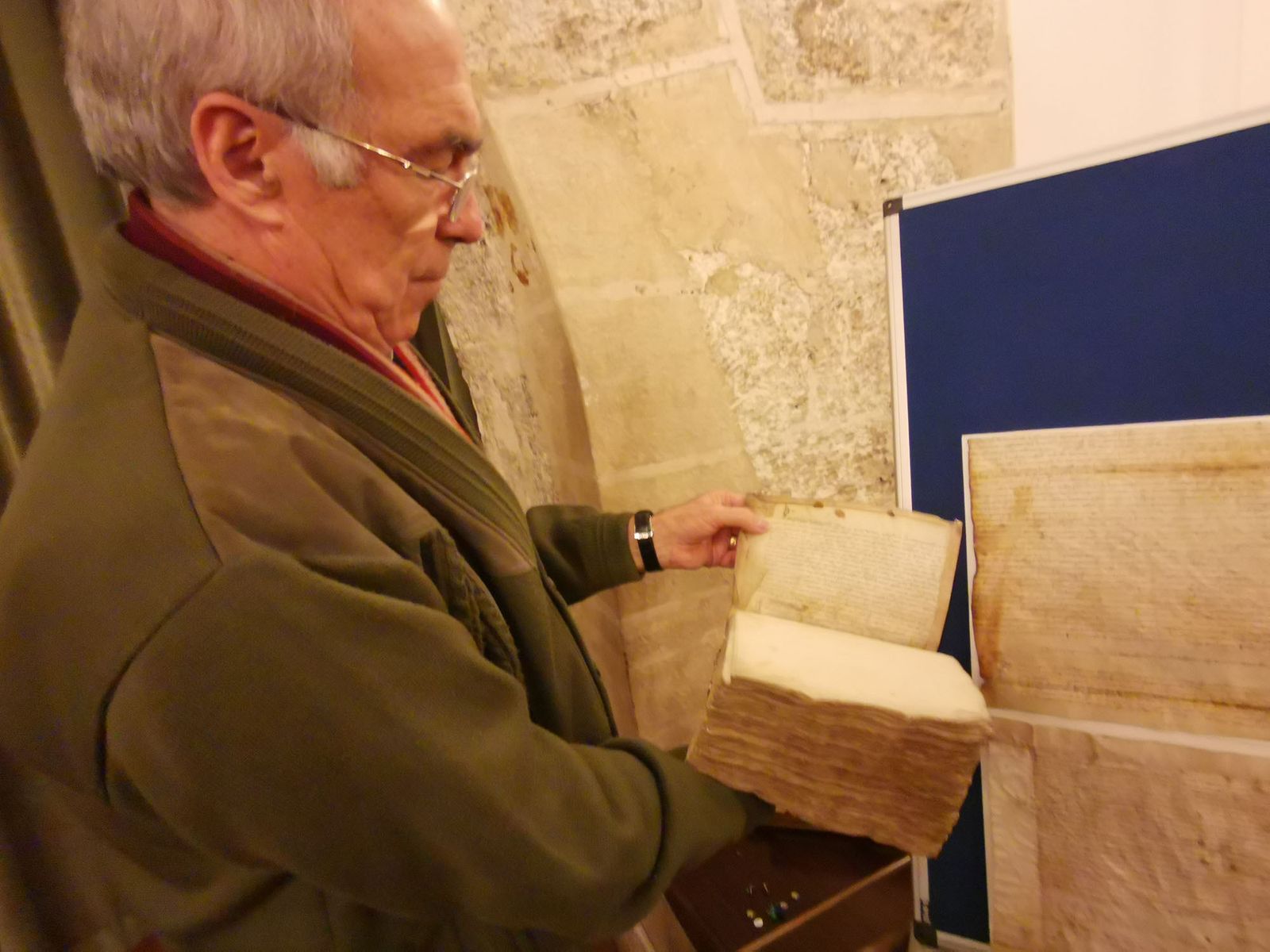 El trabajo sirve para estudiar la historia de cada parroquia