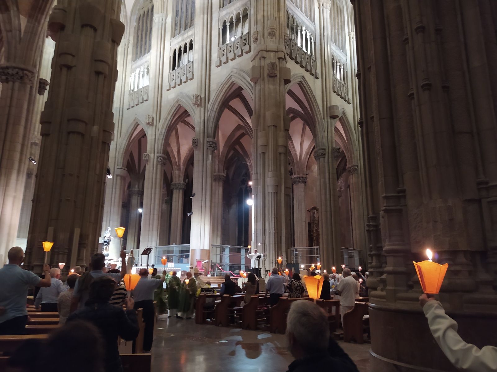 Monseñor Elizalde: “La Virgen de Lourdes está hoy en Vitoria”
