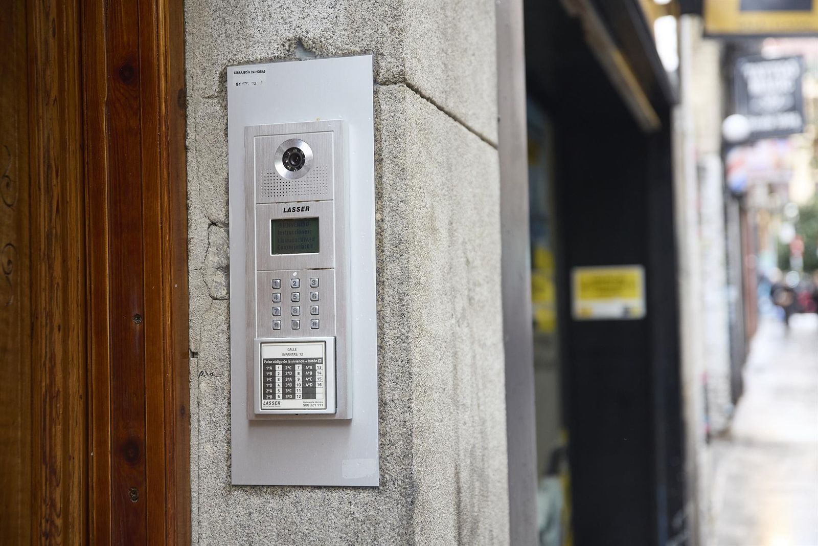 Teelfonillo de un bloque de viviendas