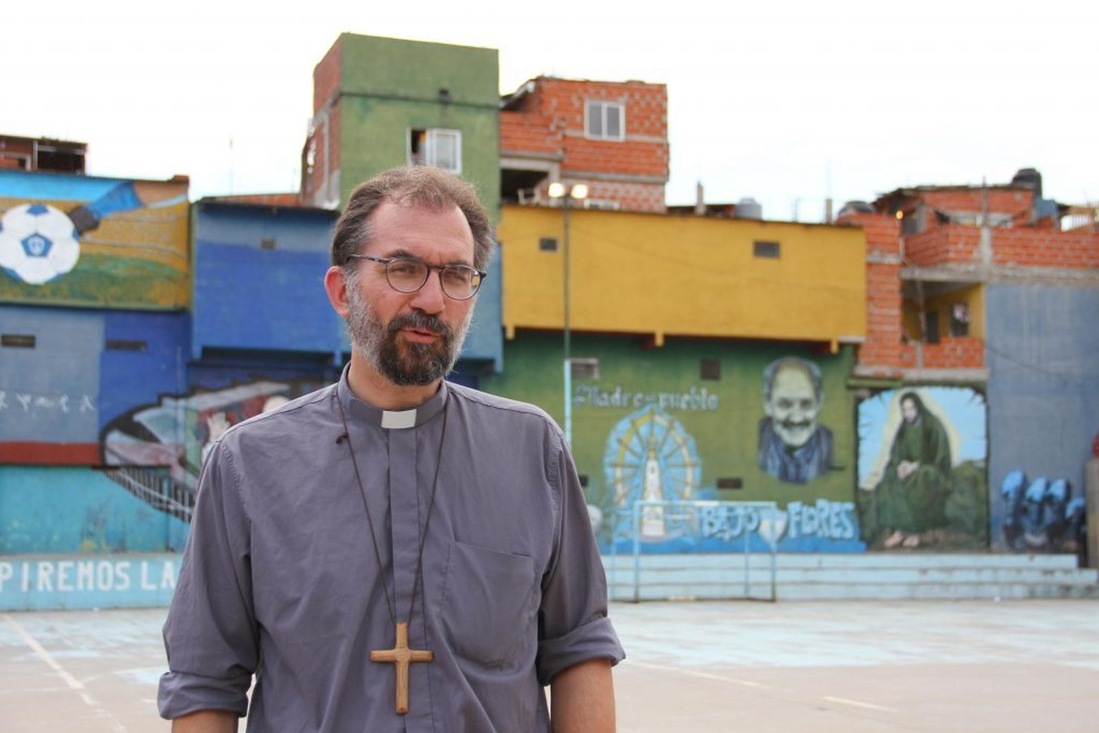 Monseñor Gustavo Carrara