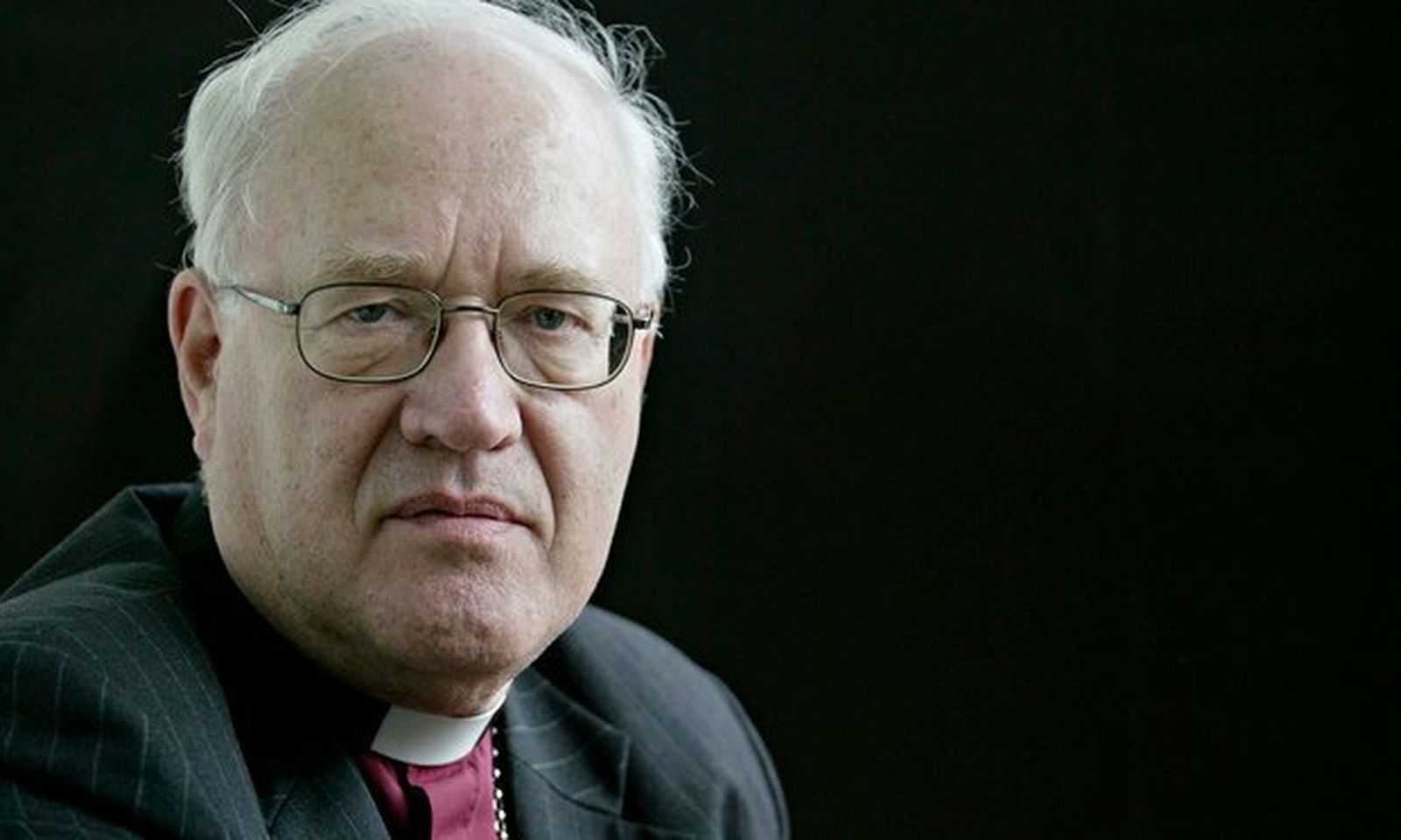 El ex-arzobispo de Canterbury, George Carey