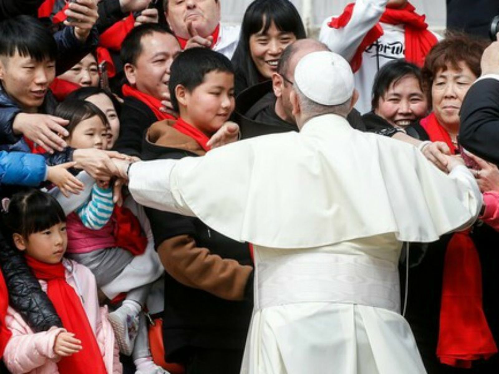 El Papa quiere abrazar a China y Taiwán