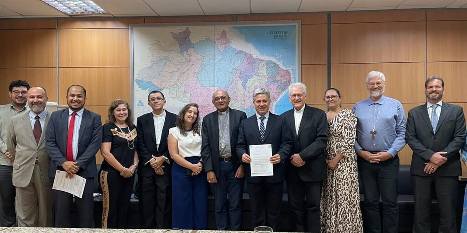 Obispos de la Amazonía en el Ministerio de Desarrollo Agrário