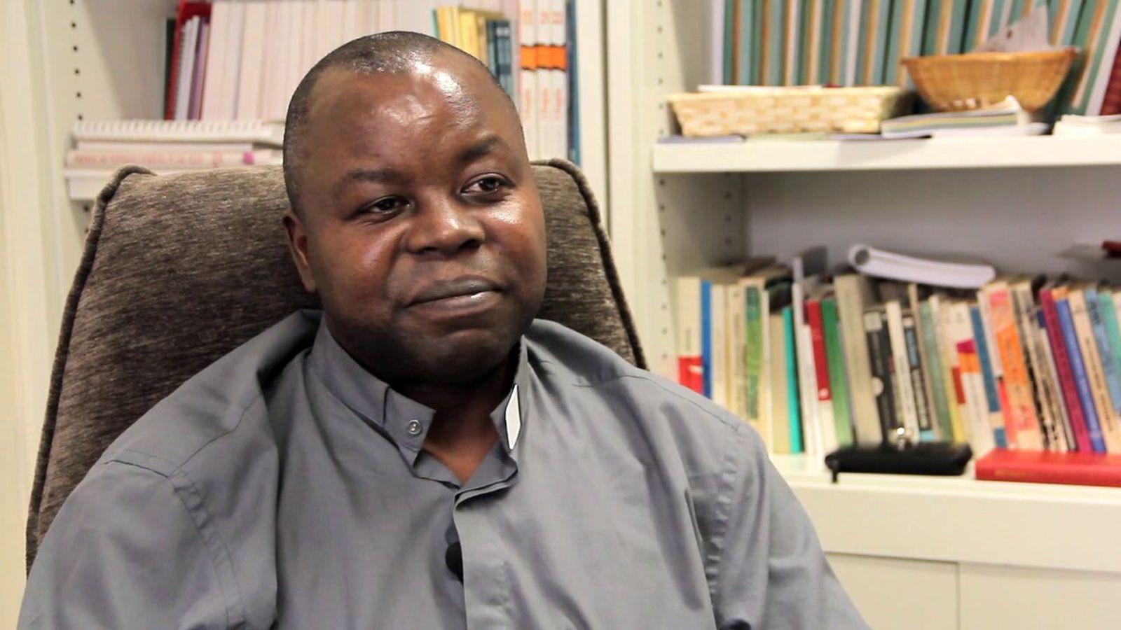 P. Gaetán Kabasha, capellán del Hospital Clínico San Carlos de Madrid