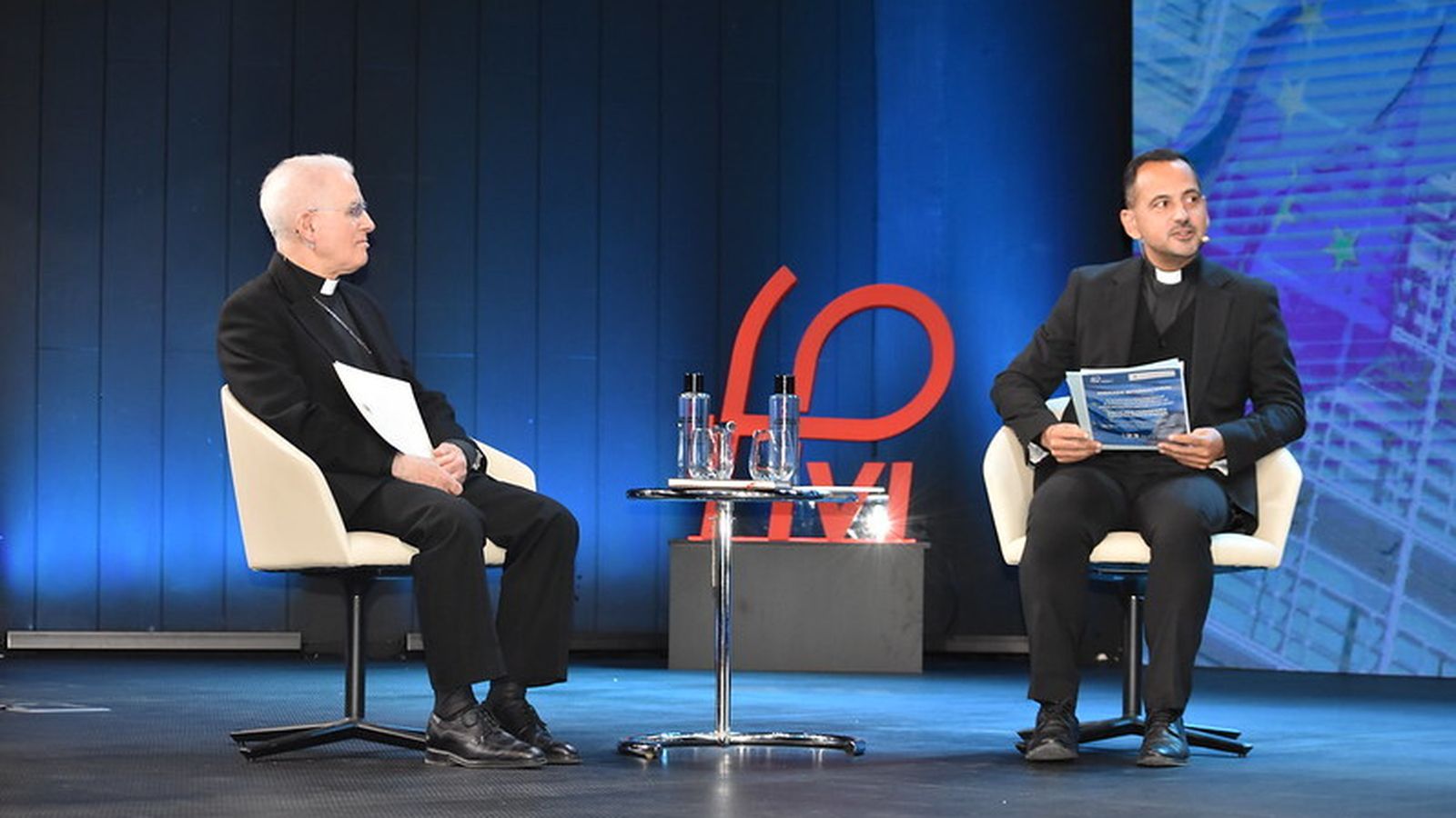 Vázquez, con Mariano Crociata, presidente de la COMECE