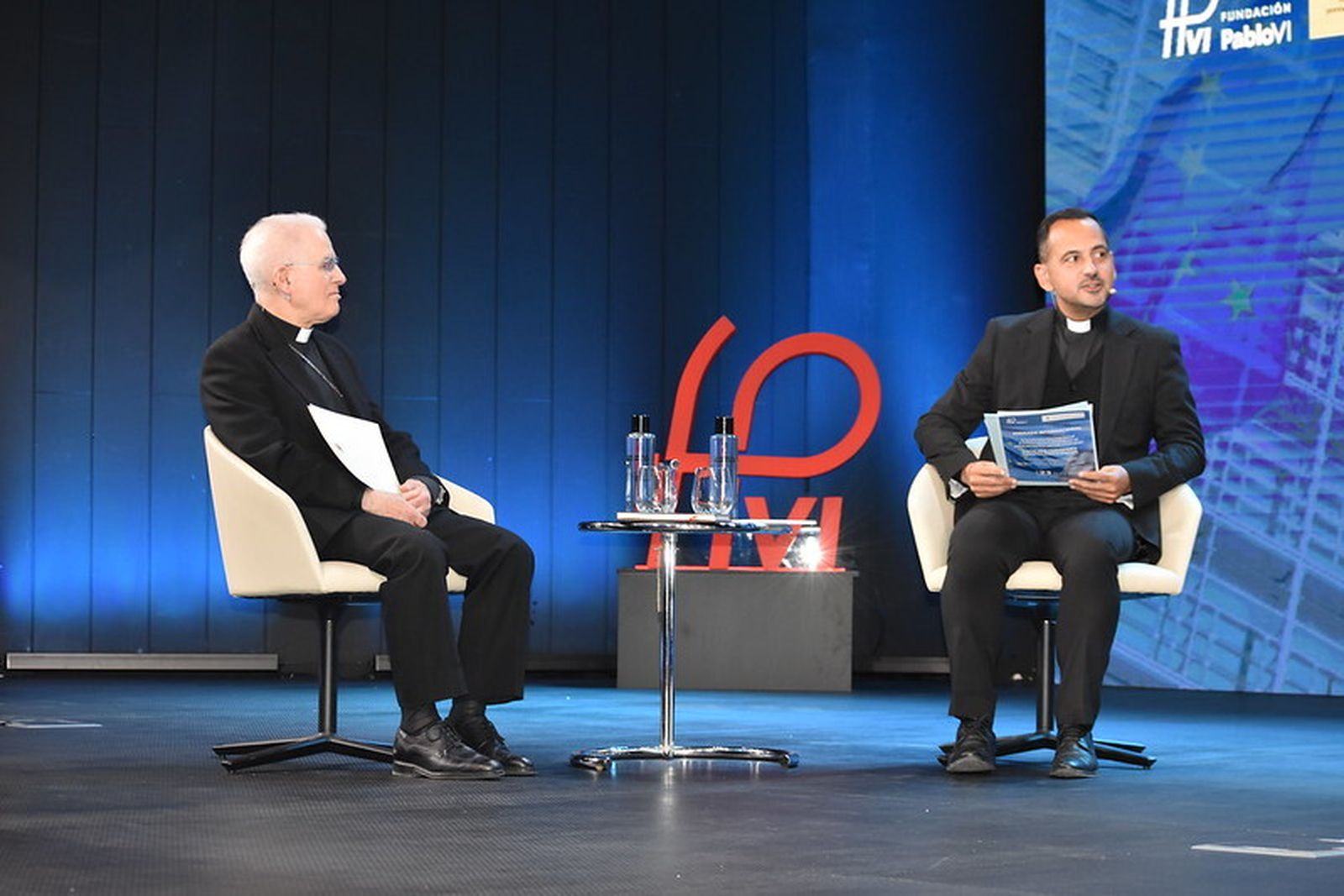 Mariano Crociata, junto a Rafael Vázquez