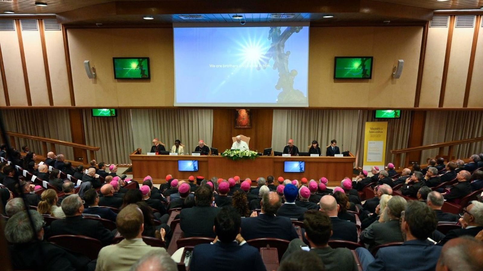 Presentación de Magnifica Humanitas