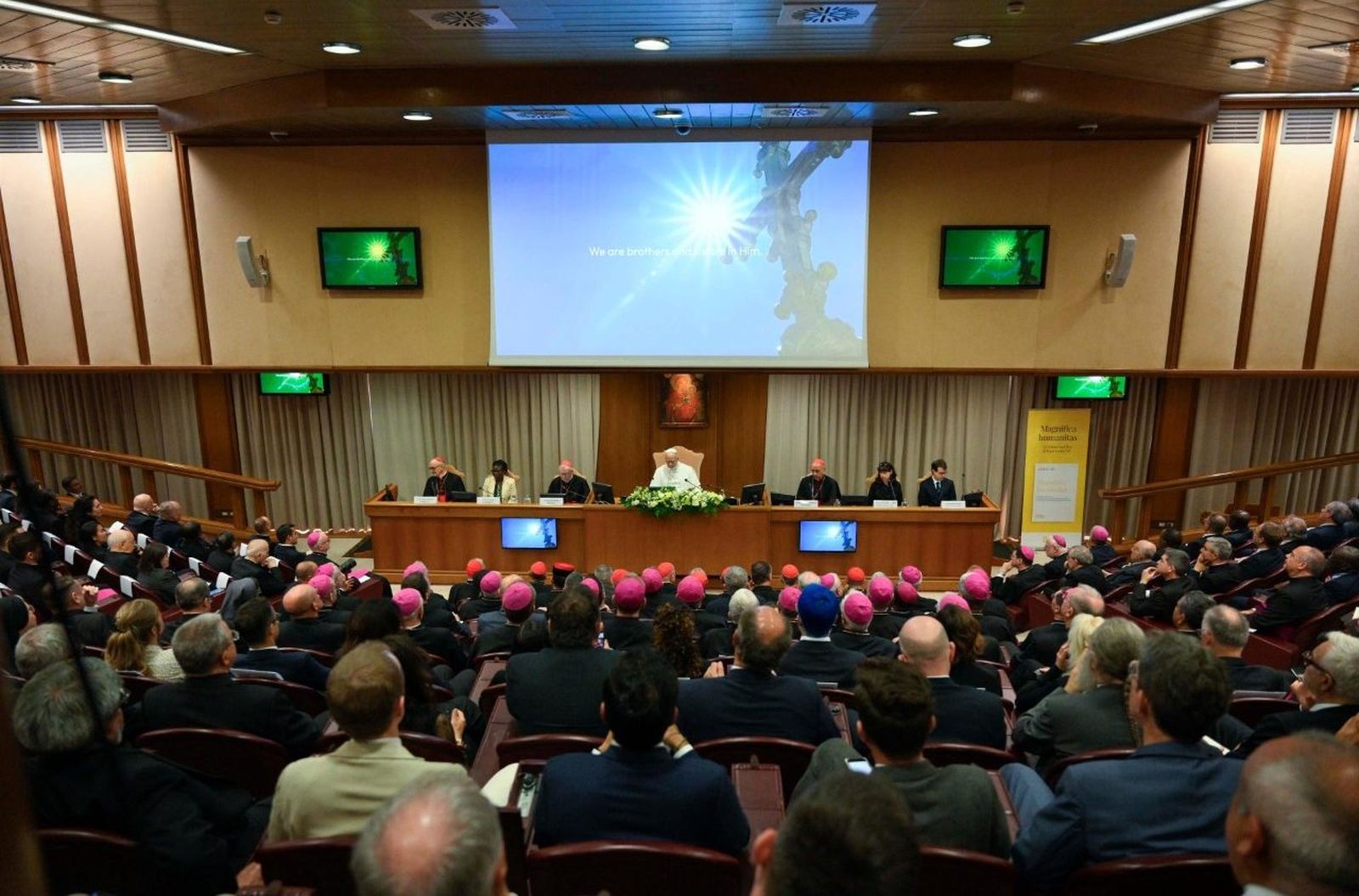 Presentación de Magnifica Humanitas