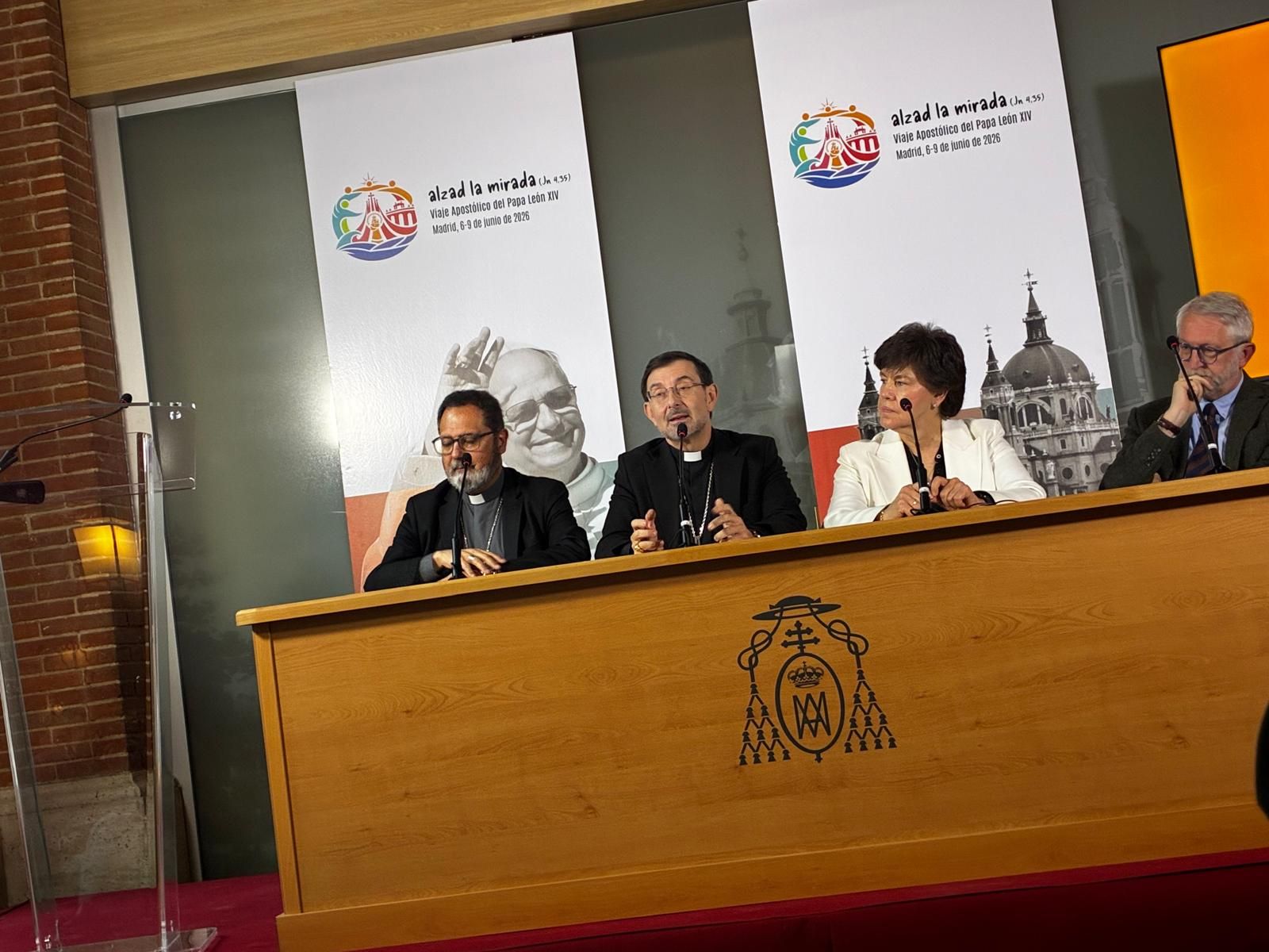 Cobo explica los detalles del viaje del Papa en Madrid