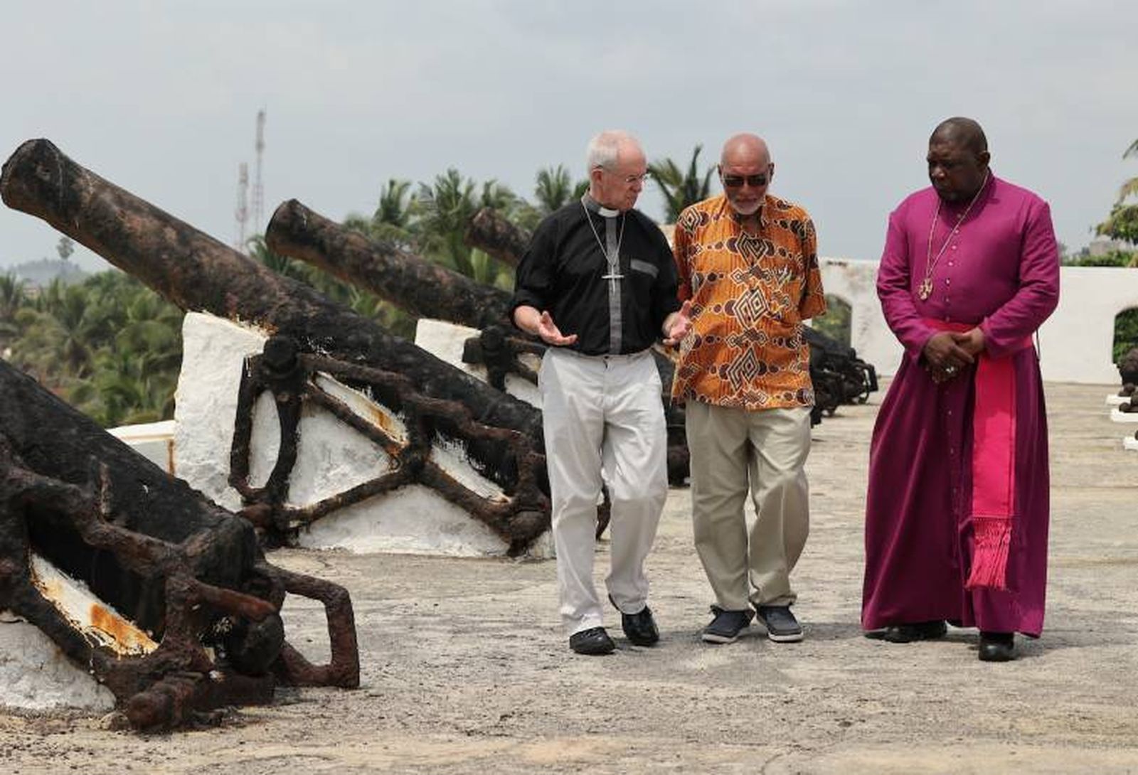 Justin Welby, con otros líderes anglicanos en Ghana