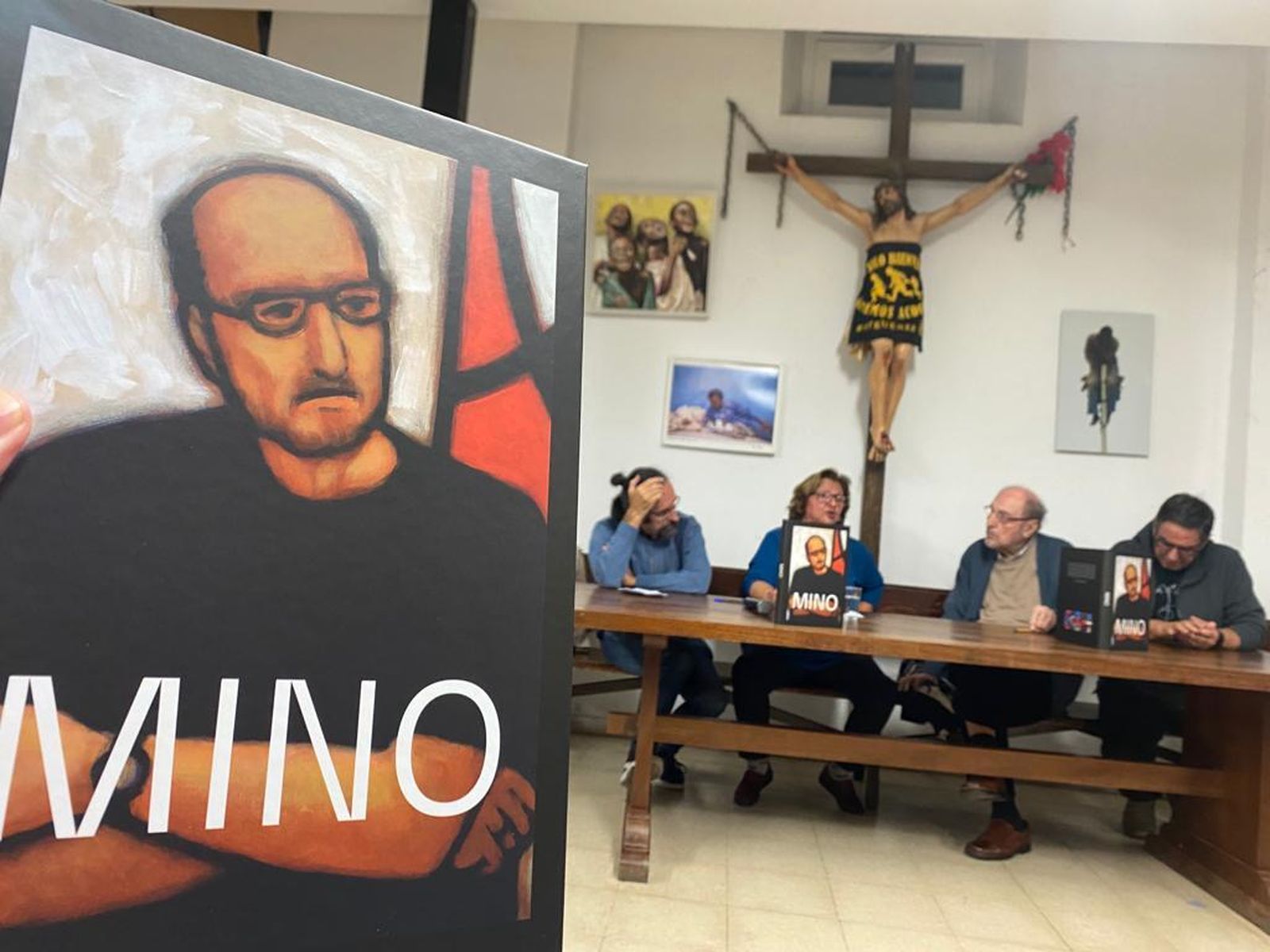 Presentación del libro-homenaje a Mino Cerezo
