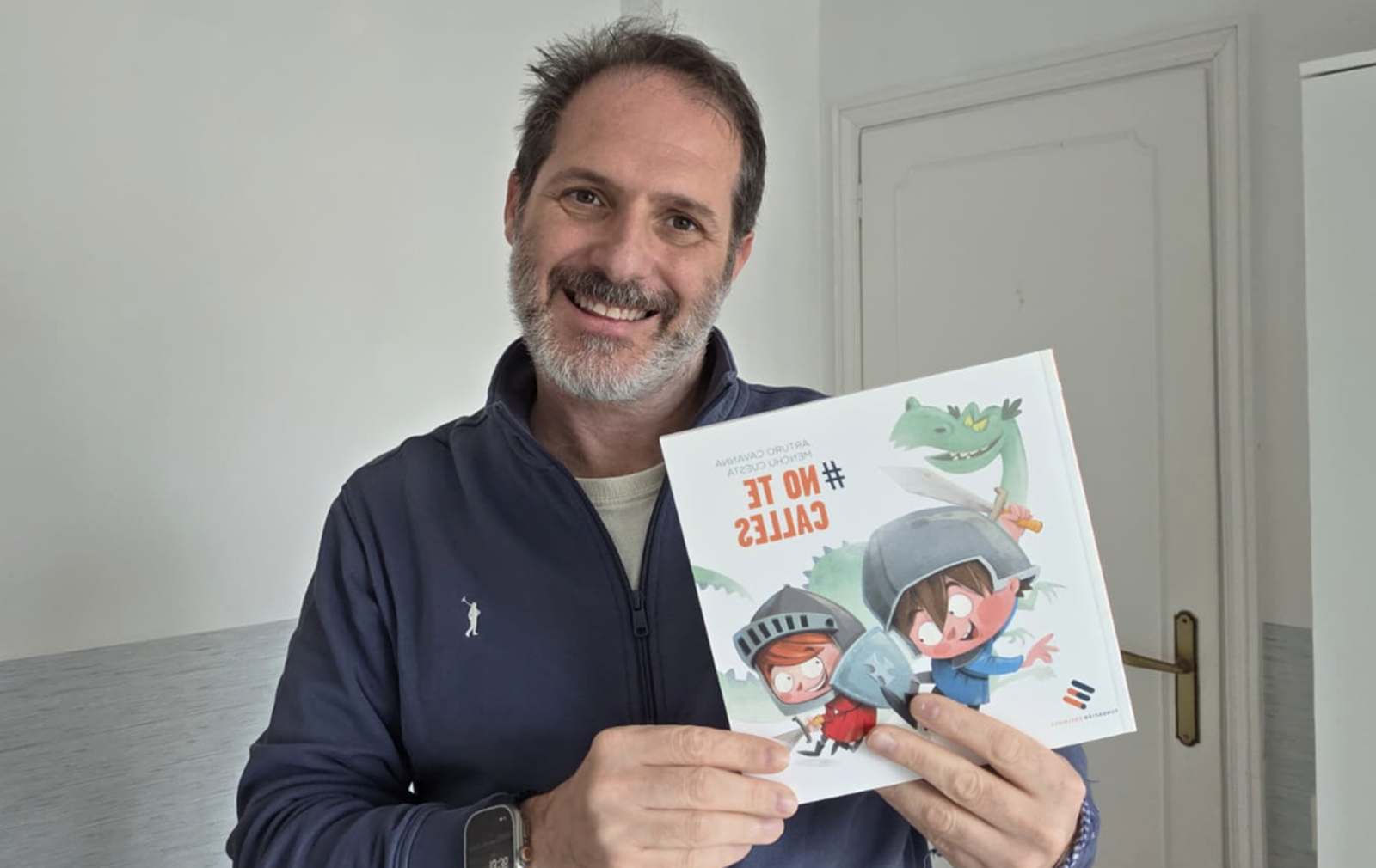 Arturo Cavanna, autor de #Notecalles