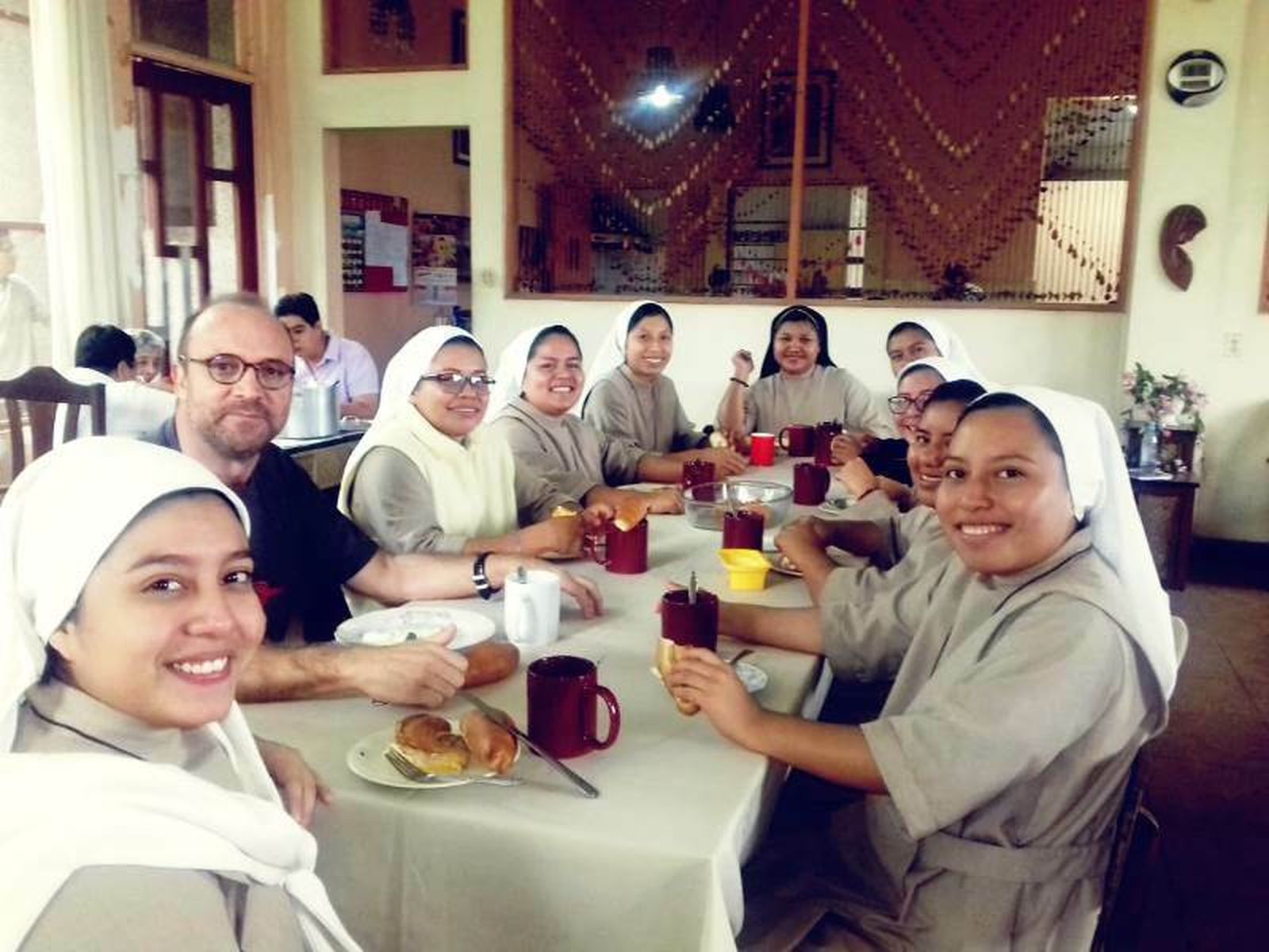 Esclavas Misioneras de Jesús