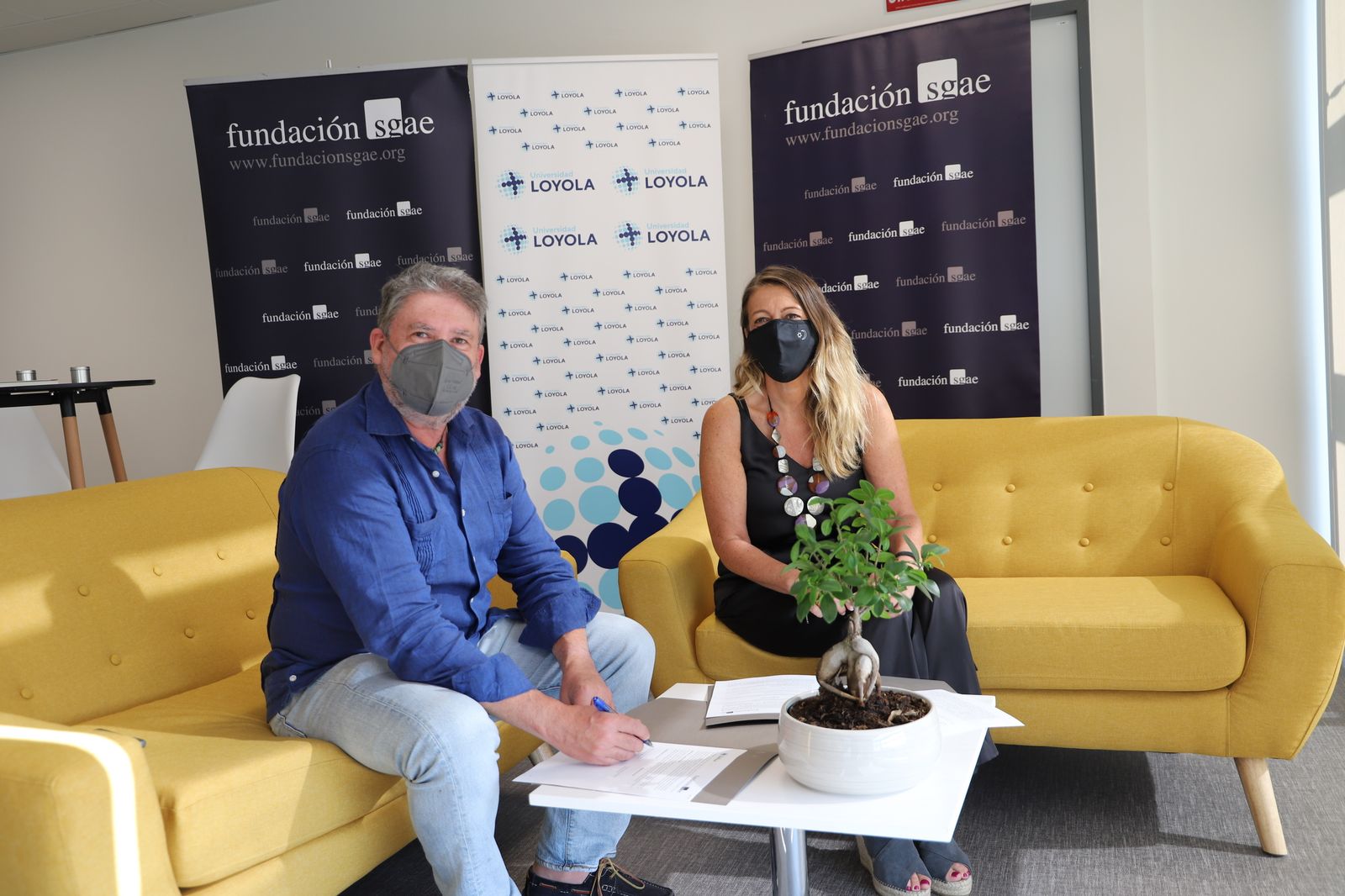 Universidad Loyola y Fundación SGAE firman convenio de colaboración.