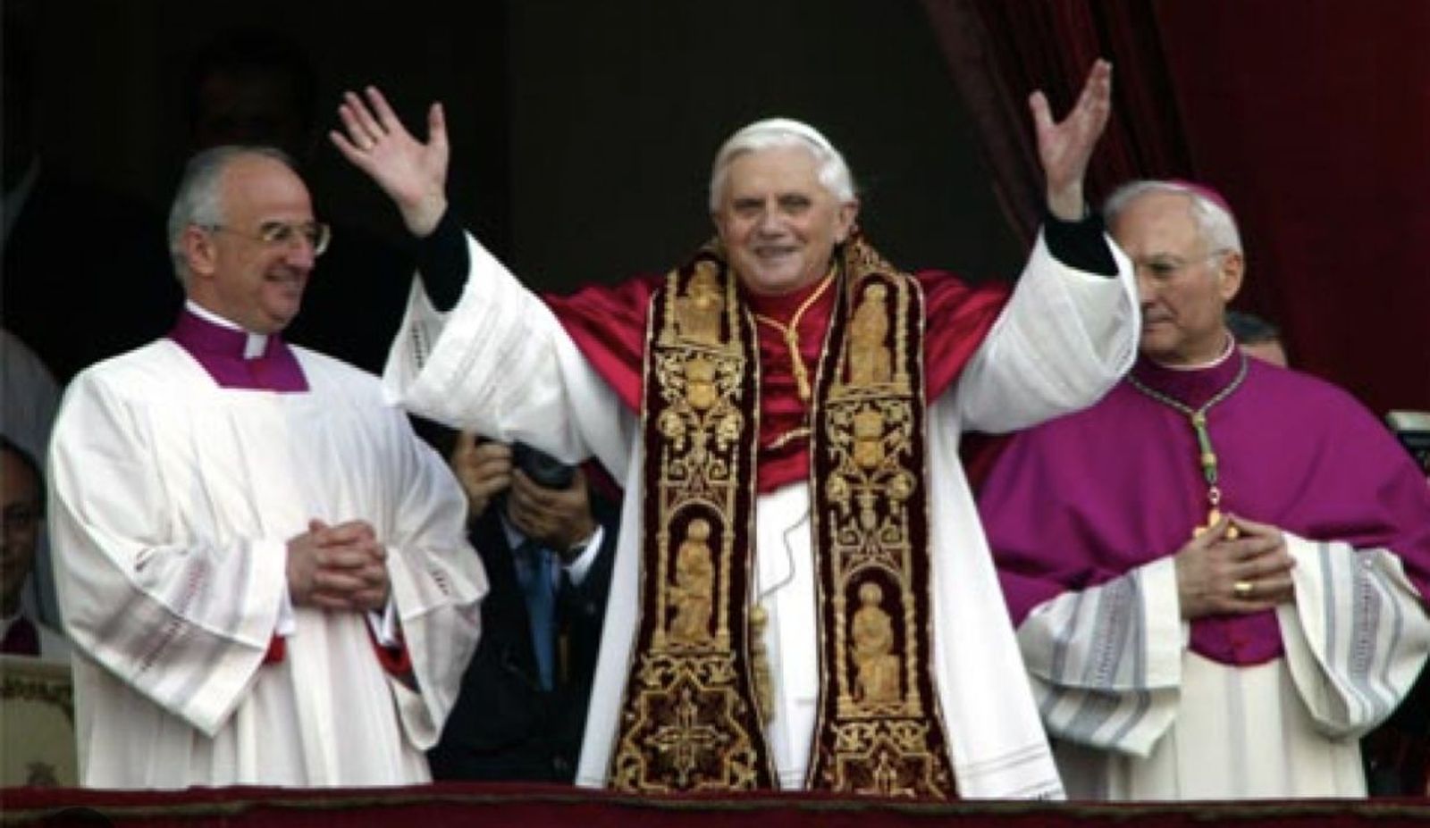 De Joseph Ratzinger a Benedicto XVI
