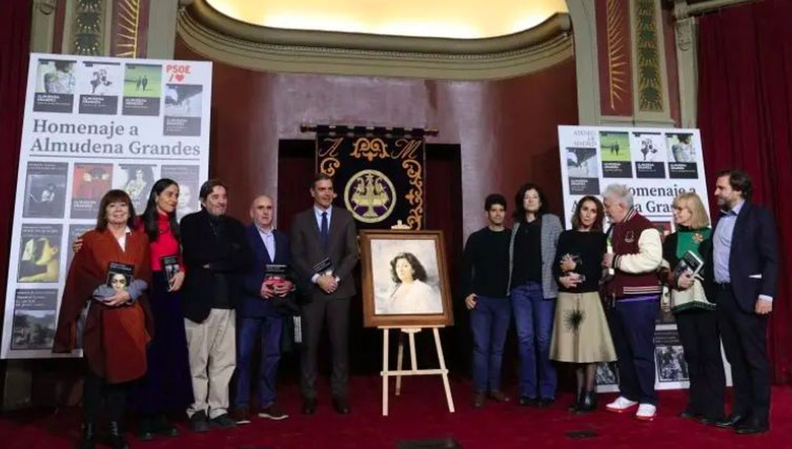 Homenaje a Almudena Grandes en el Ateneo