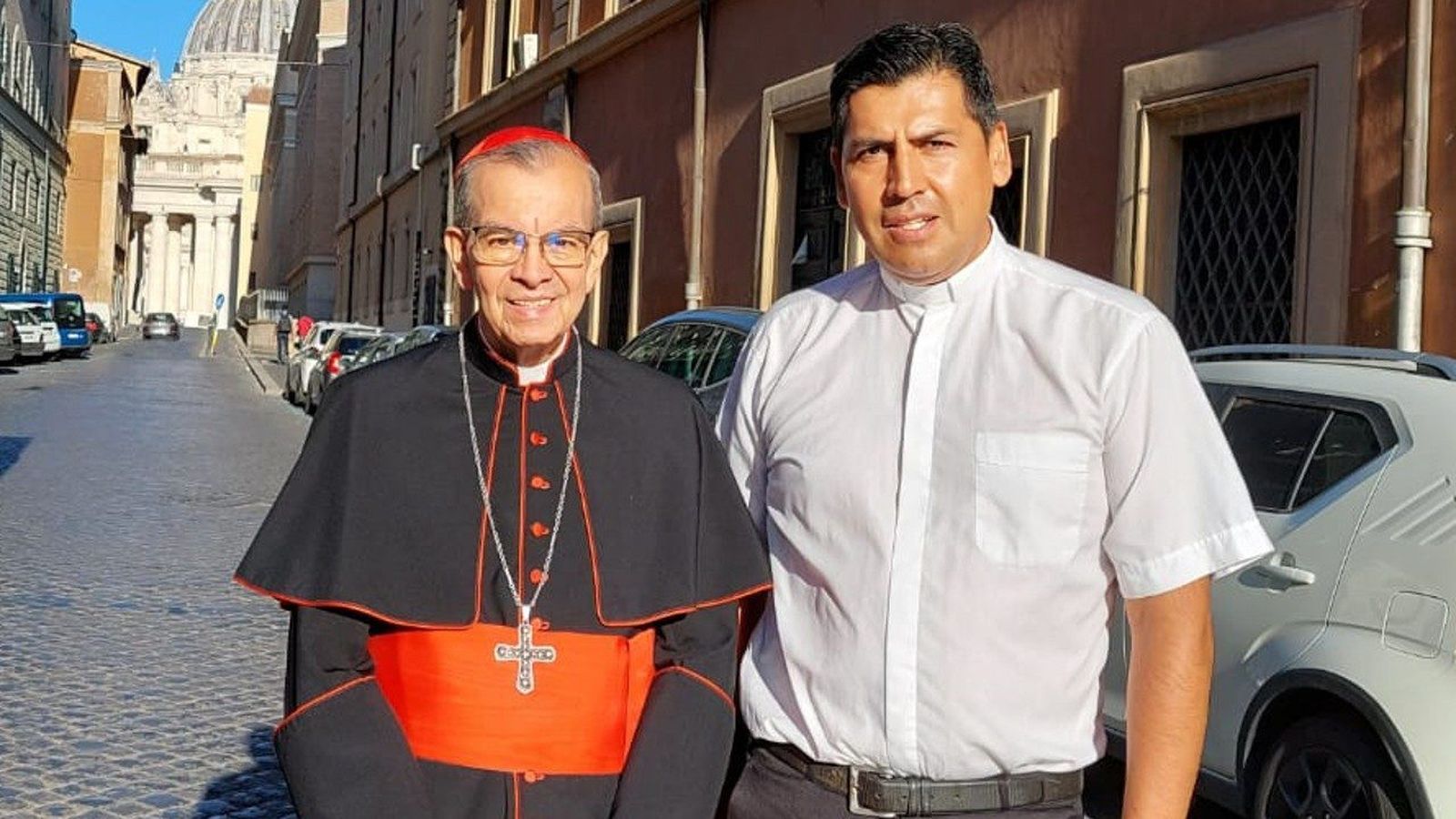 El cardenal Rosa Chávez y Ariel Beramendi