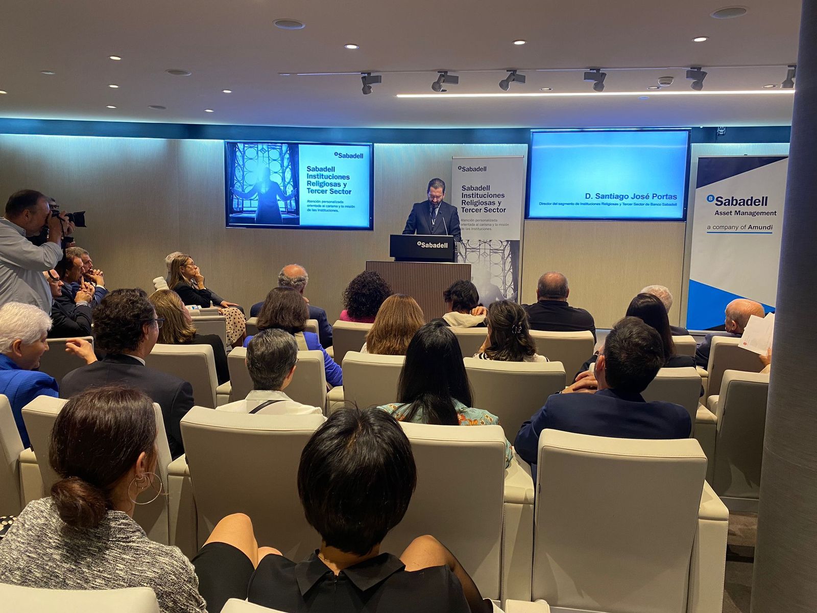 Santiago José Portas, en la entrega de las ayudas del fondo Sabadell