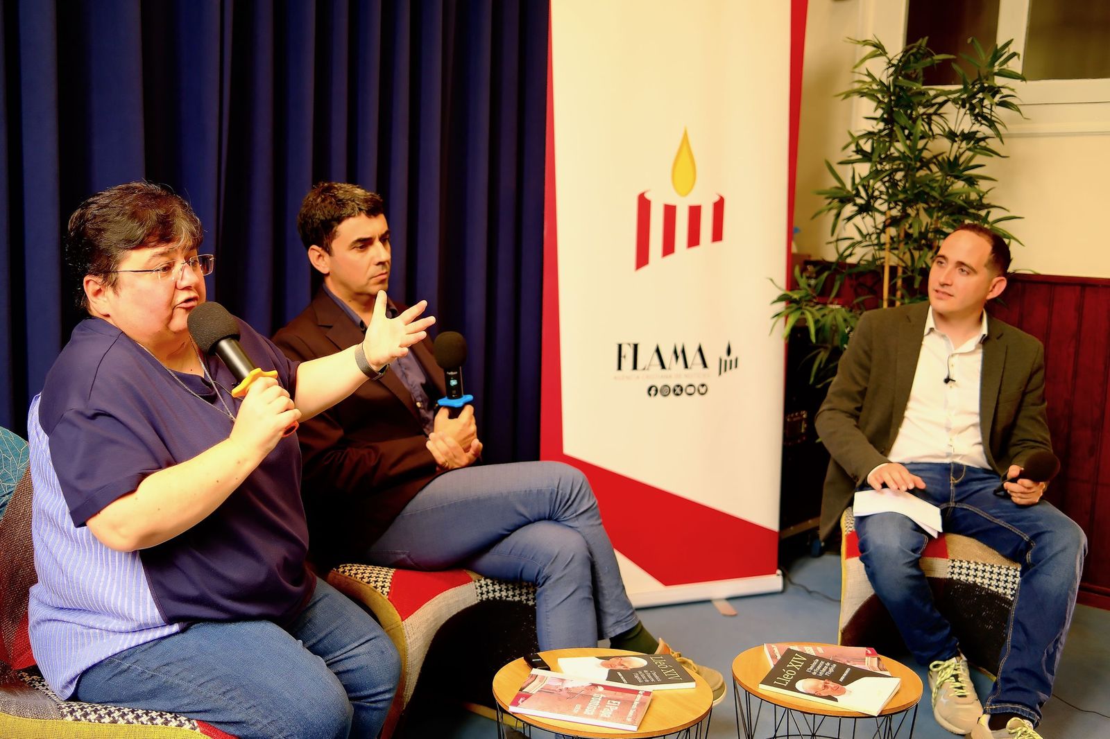 Jordi Pacheco y Gemma Morató, durante la tertulia.