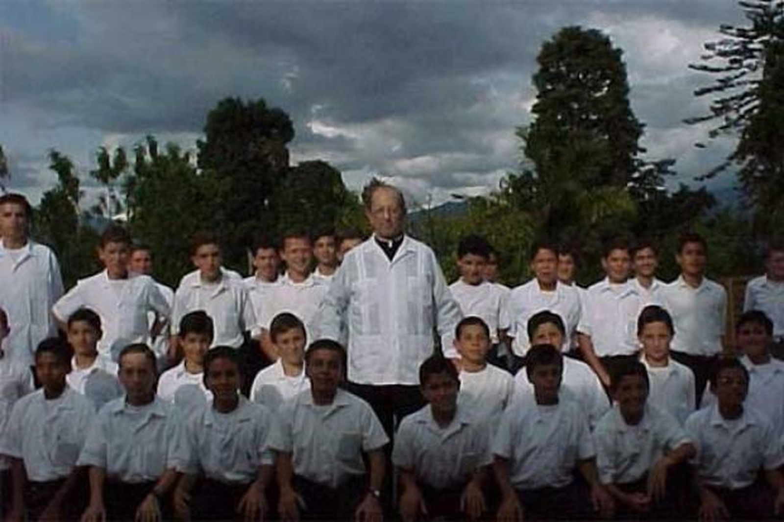 Marcial Maciel, con sus "hijos"