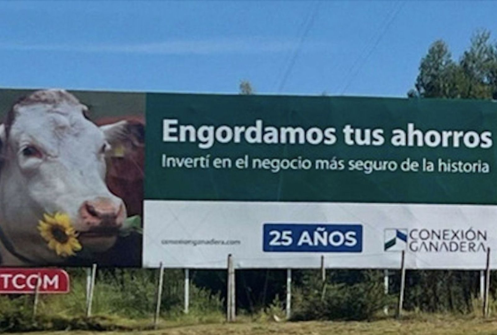 Valla publicitaria de uno de los fondos