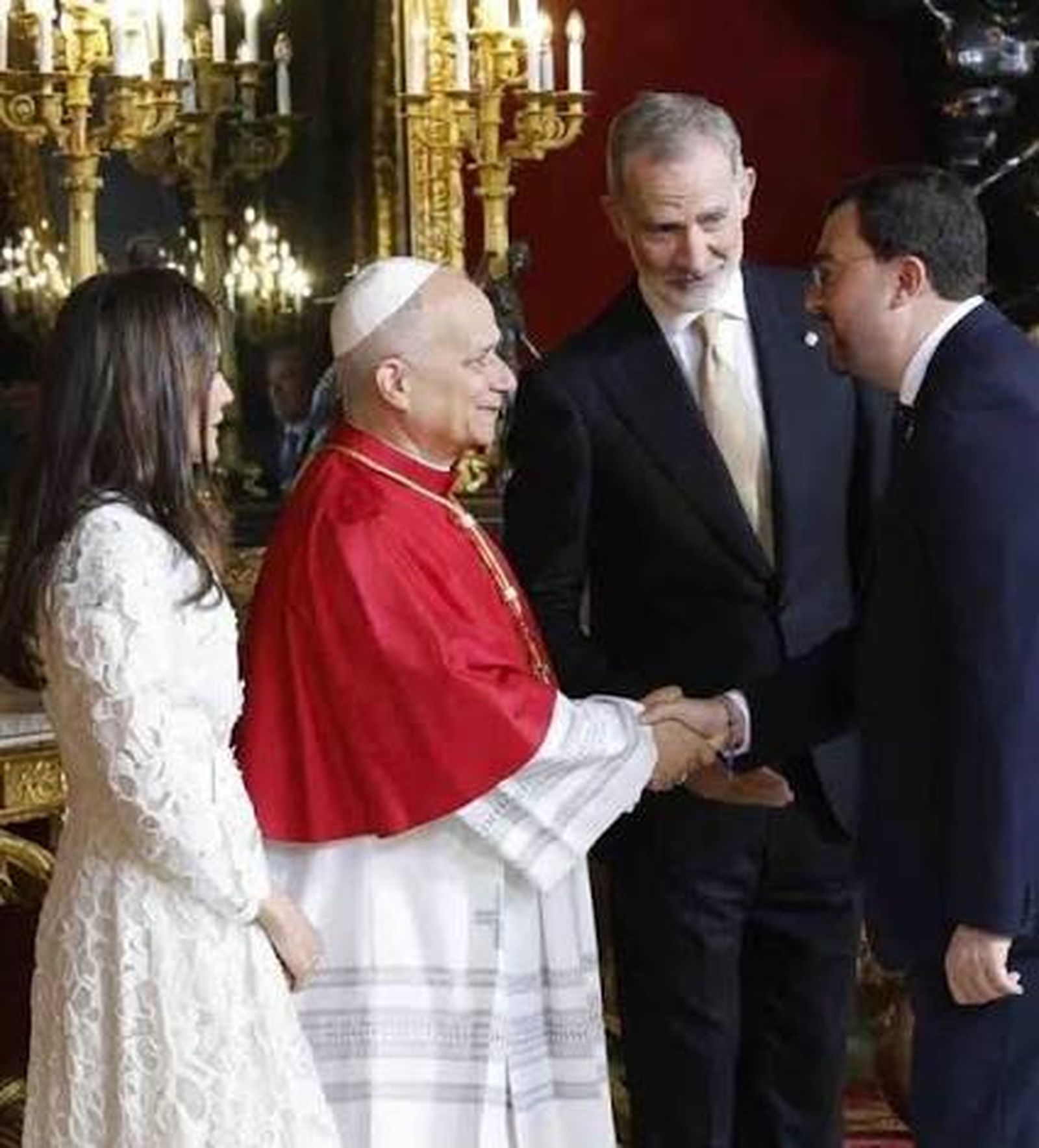 El papa León XIV ya se ha pronunciado sobre la IA, a ver si dedica un escrito sobre el tema de los bulos y de las mentiras en esta edad digital