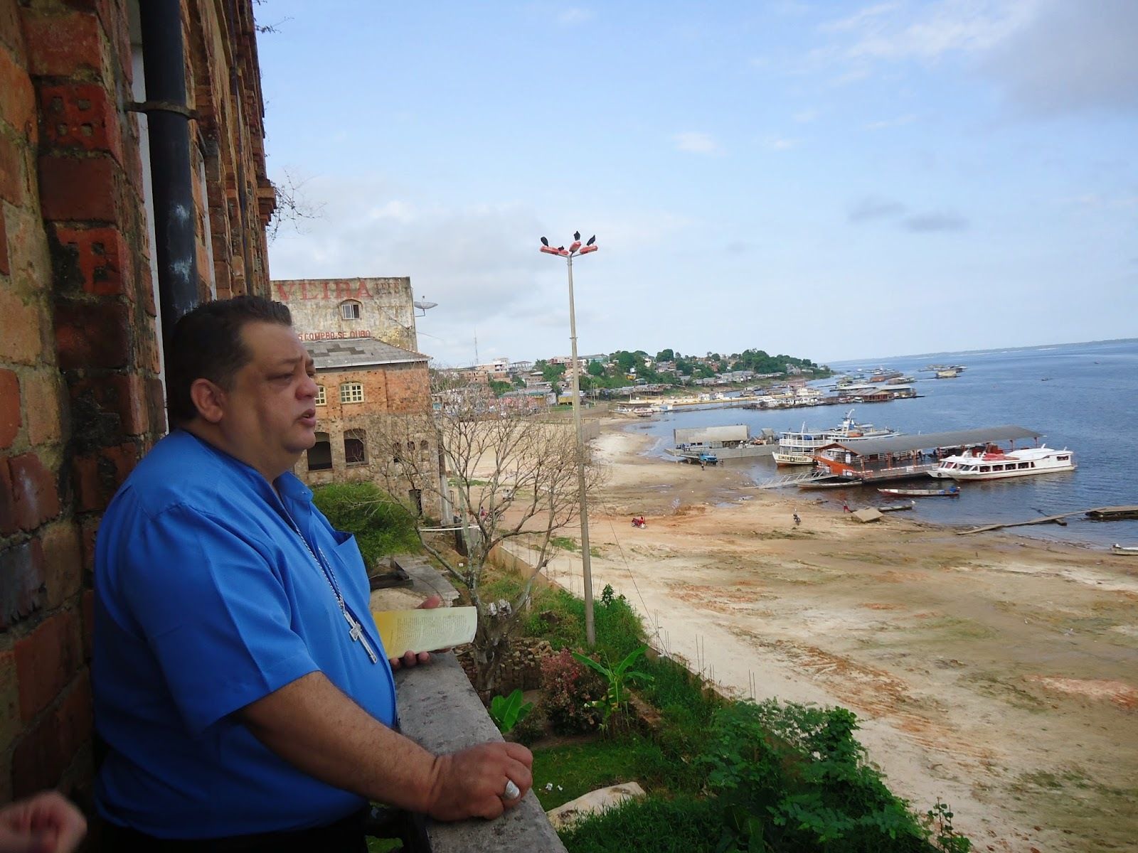 Mons. Fernando Barbosa dos Santos