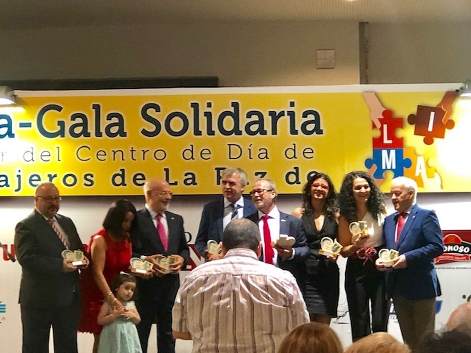 Julio Millán y su Junta directiva