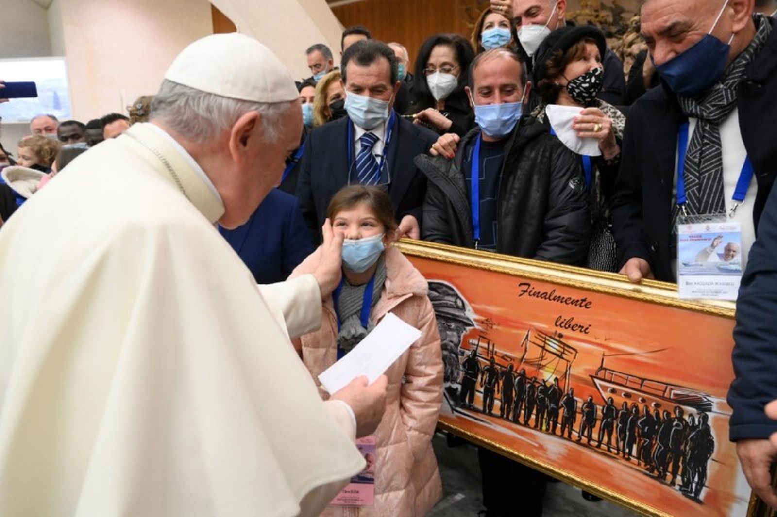 Francisco volvió a encontrarse con la pequeña de Lesbos y su familia