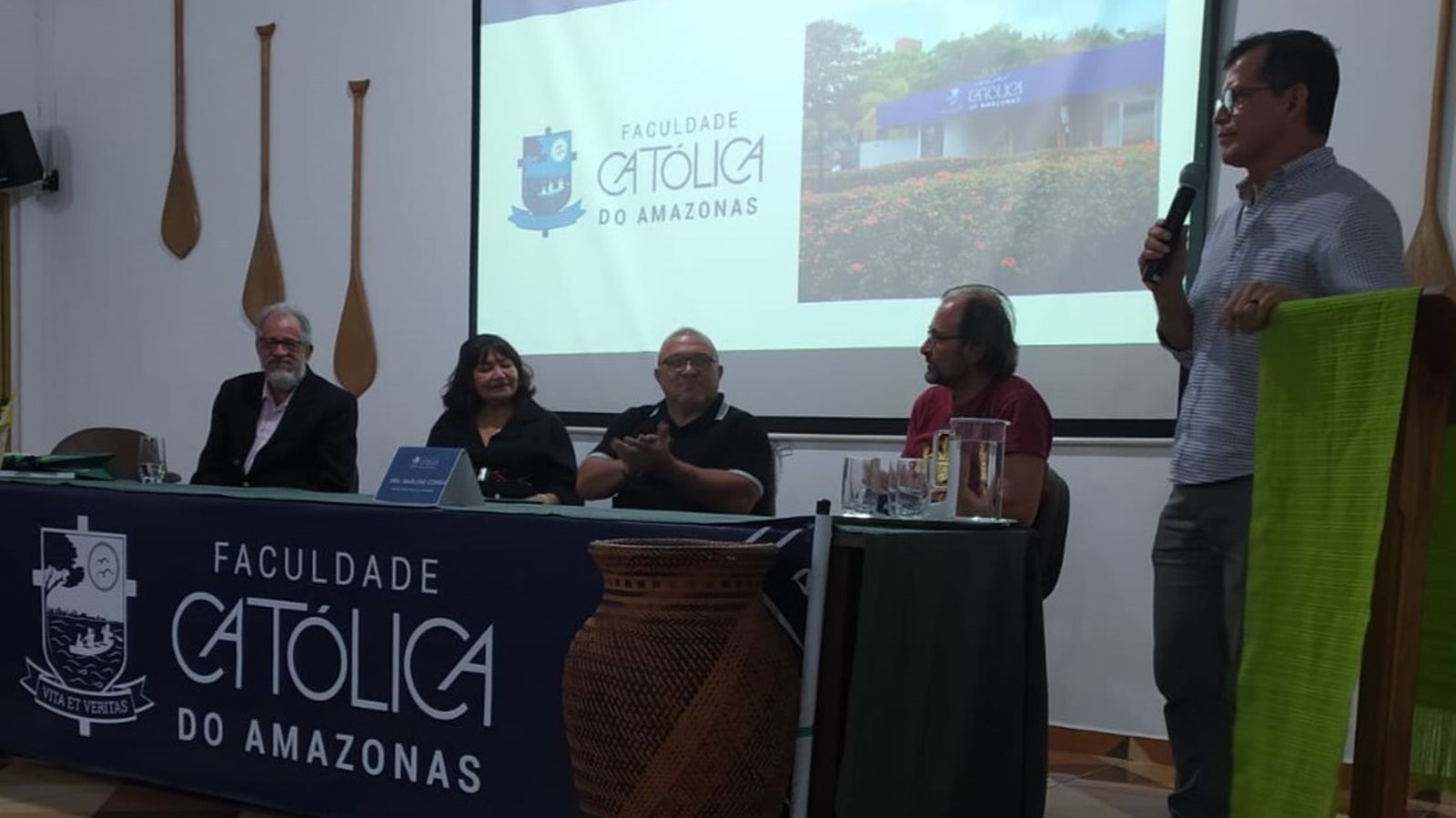 Aula inaugural de la Facultad Católica del Amazonas