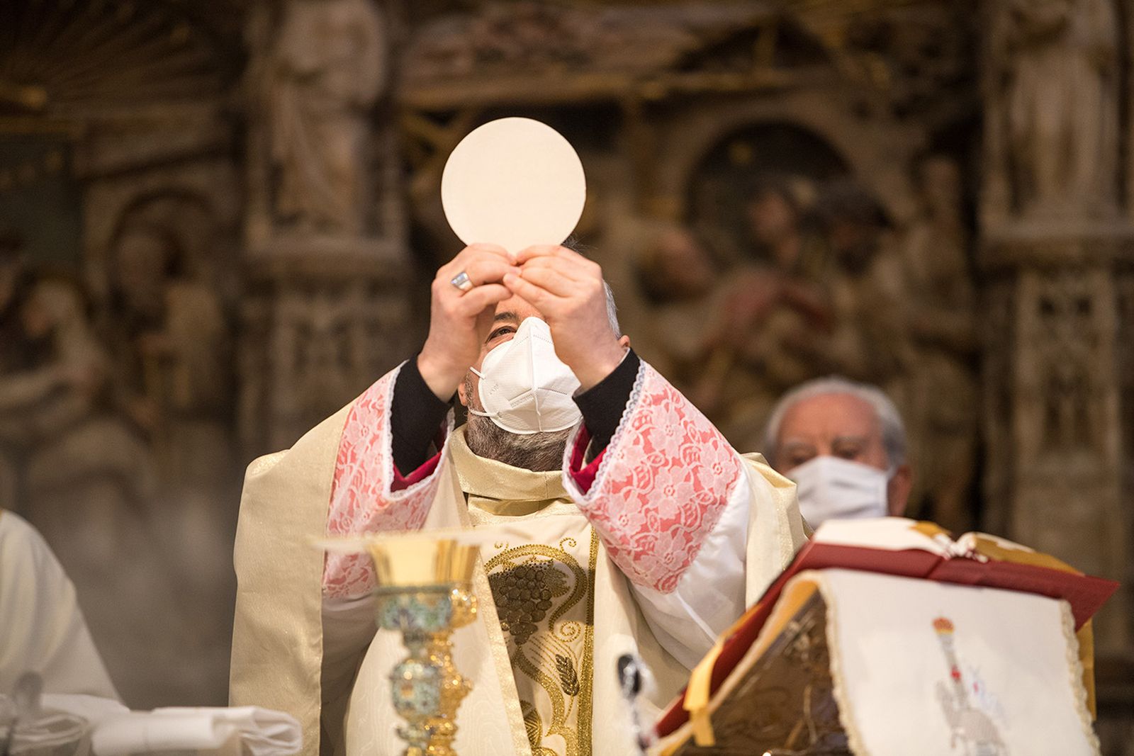Monseñor Carlos Escribano
