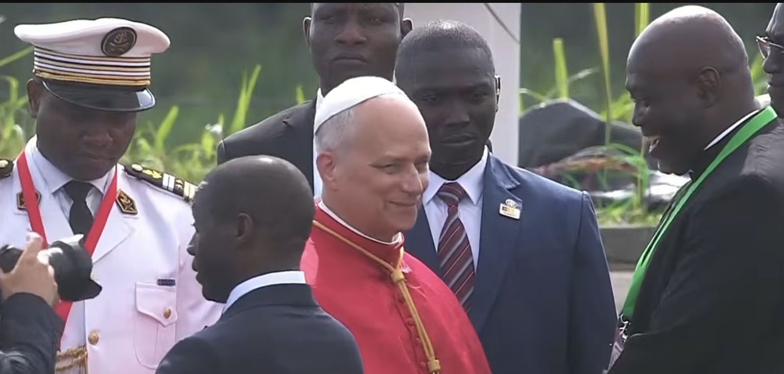 León XIV, a su llegada a Camerún