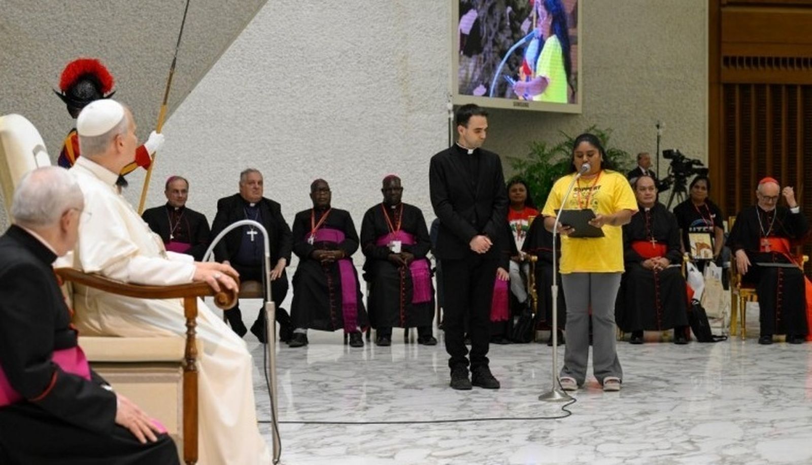 León XIV recibe a los Movimientos Populares