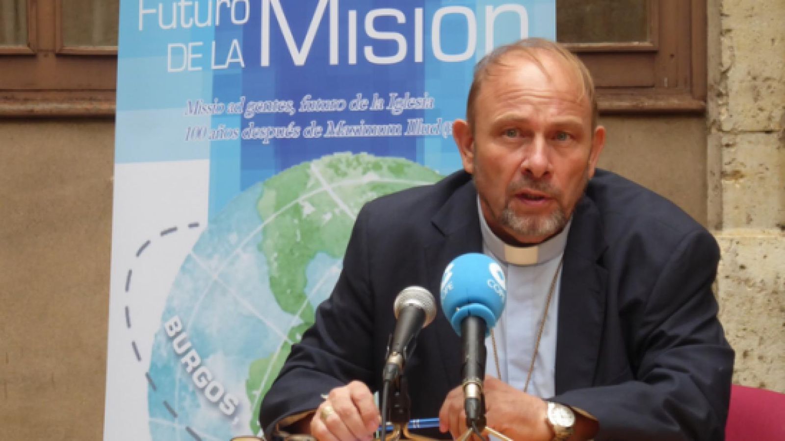 Monseñor Jesús Ruiz molina