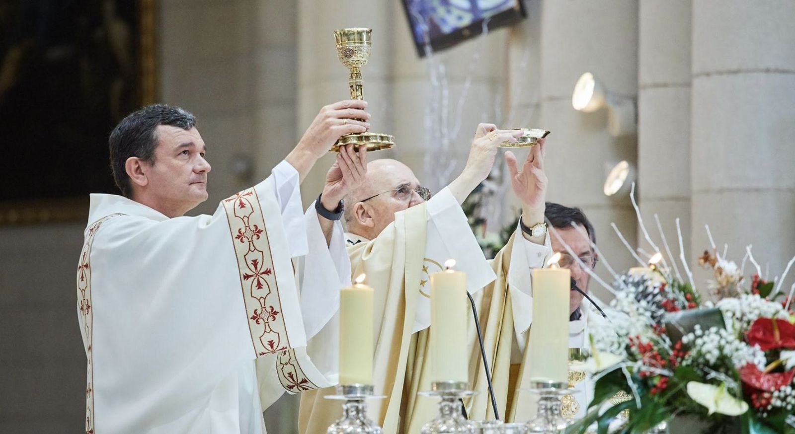 Francisco José García-Roca López y el cardenal Osoro