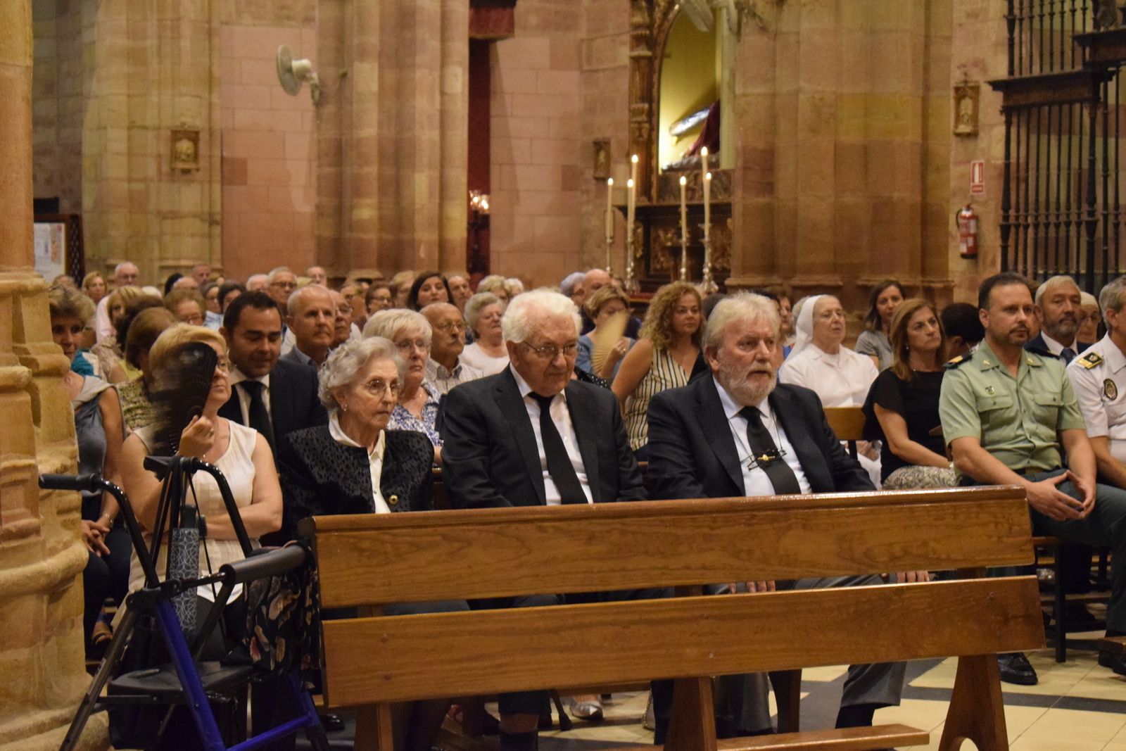 Asistentes a la celebración en recuerdo de Estepa