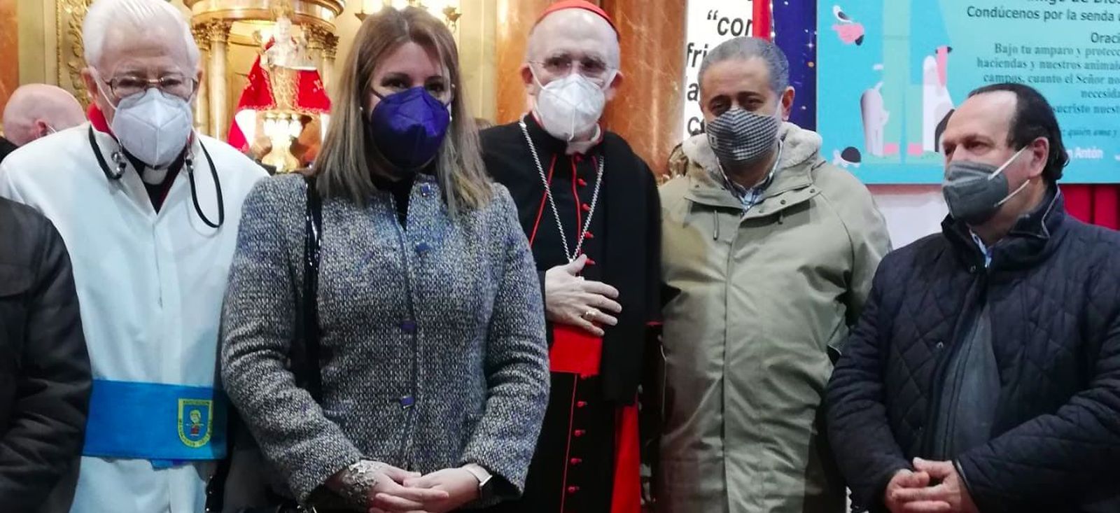 Osoro, con el padre Ángel, en San Antón