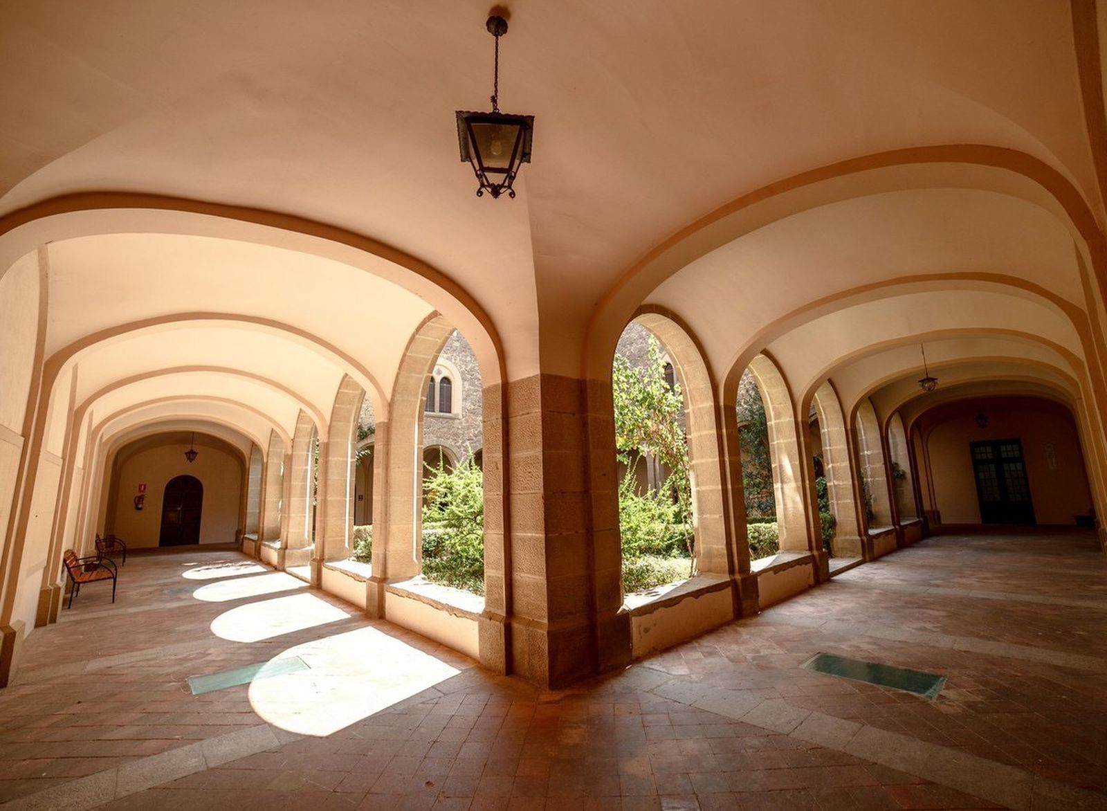 El claustro del monasterio