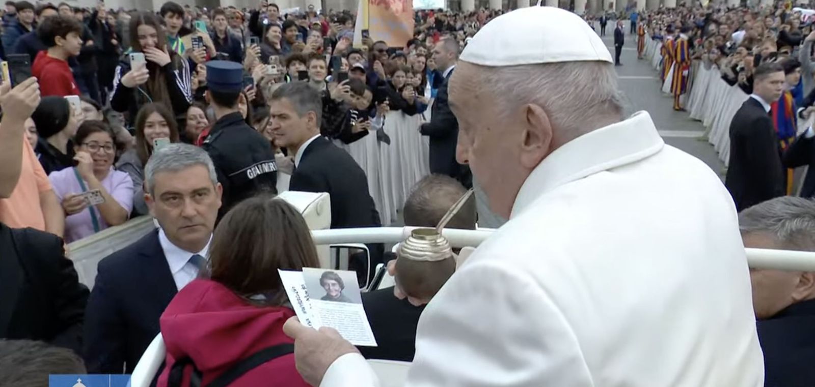 El Papa y el mate
