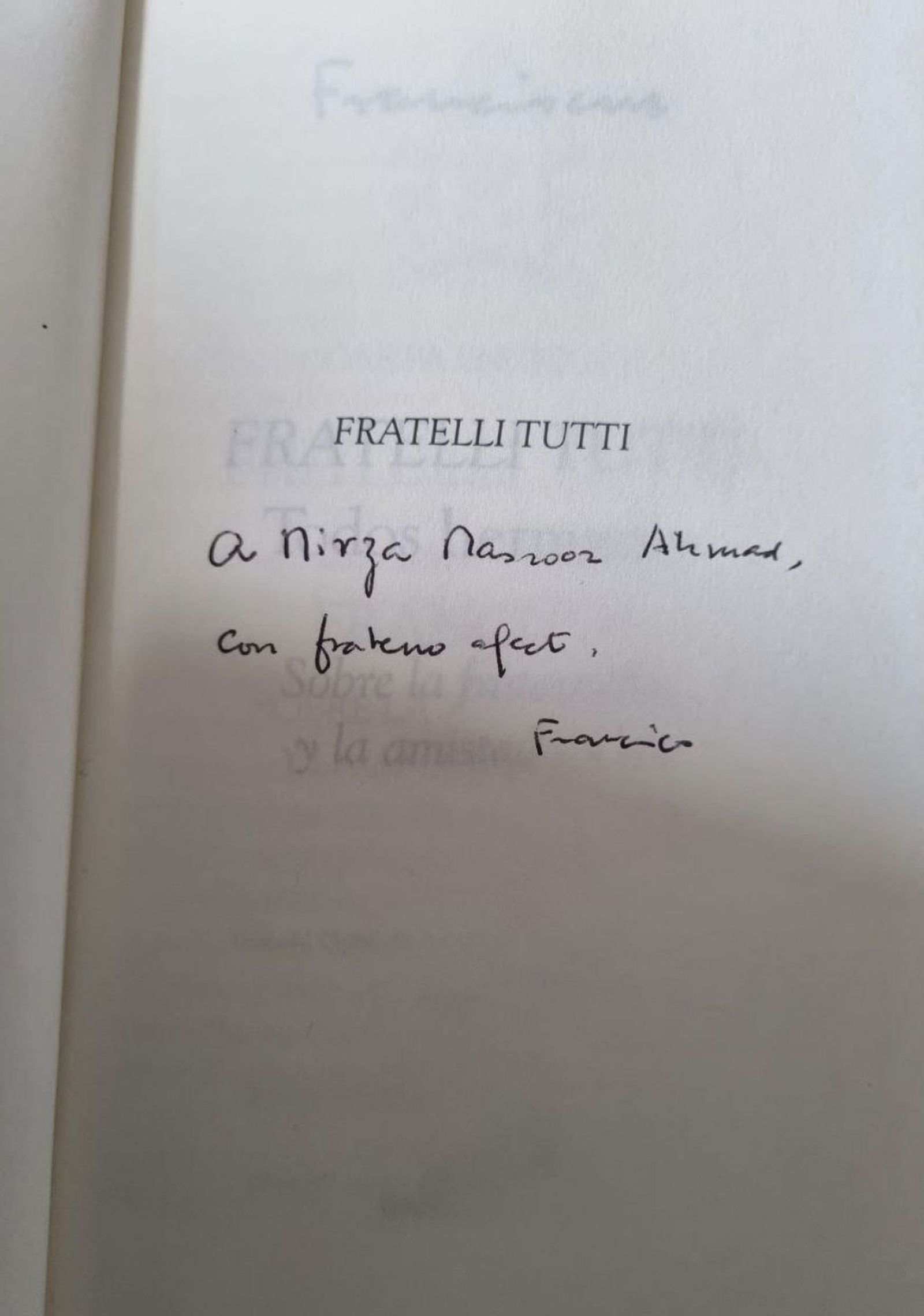 Dedicatoria del Papa a Mirza